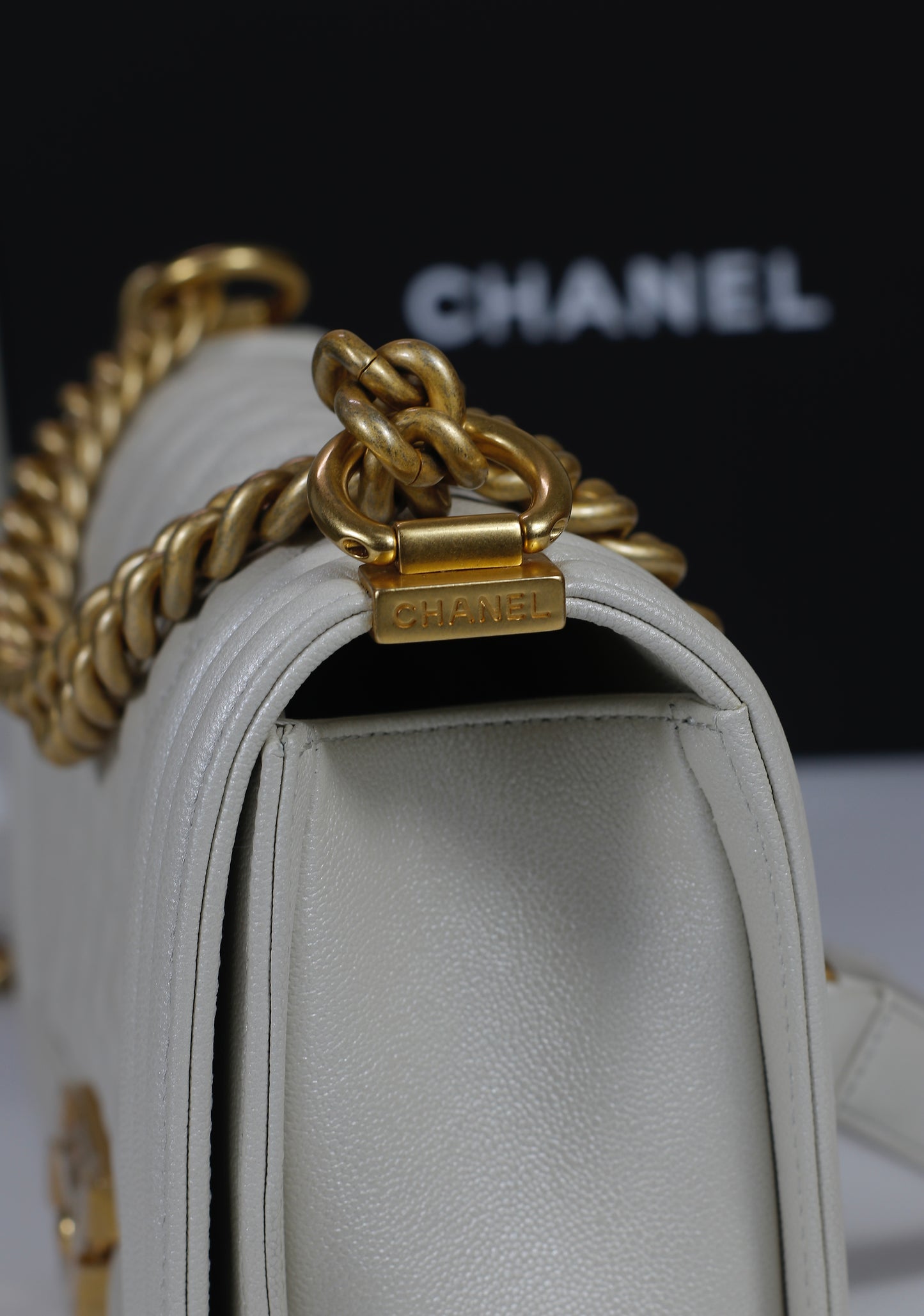 Le Boy Old Medium – Iridescent White Caviar with Gold Hardware (Microchipped)