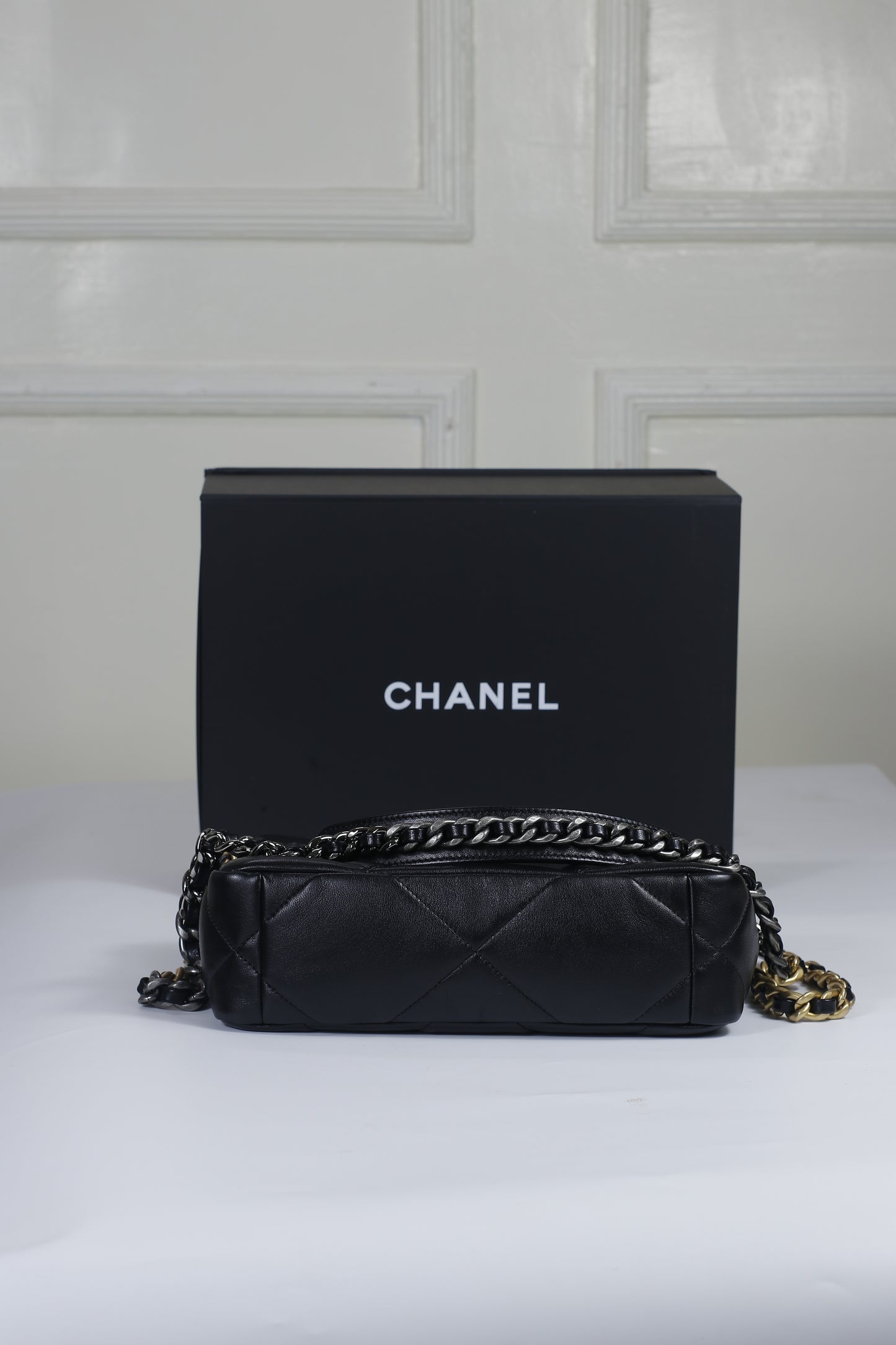 Chanel 19 Flap Bag – Black Lambskin with Mixed Hardware