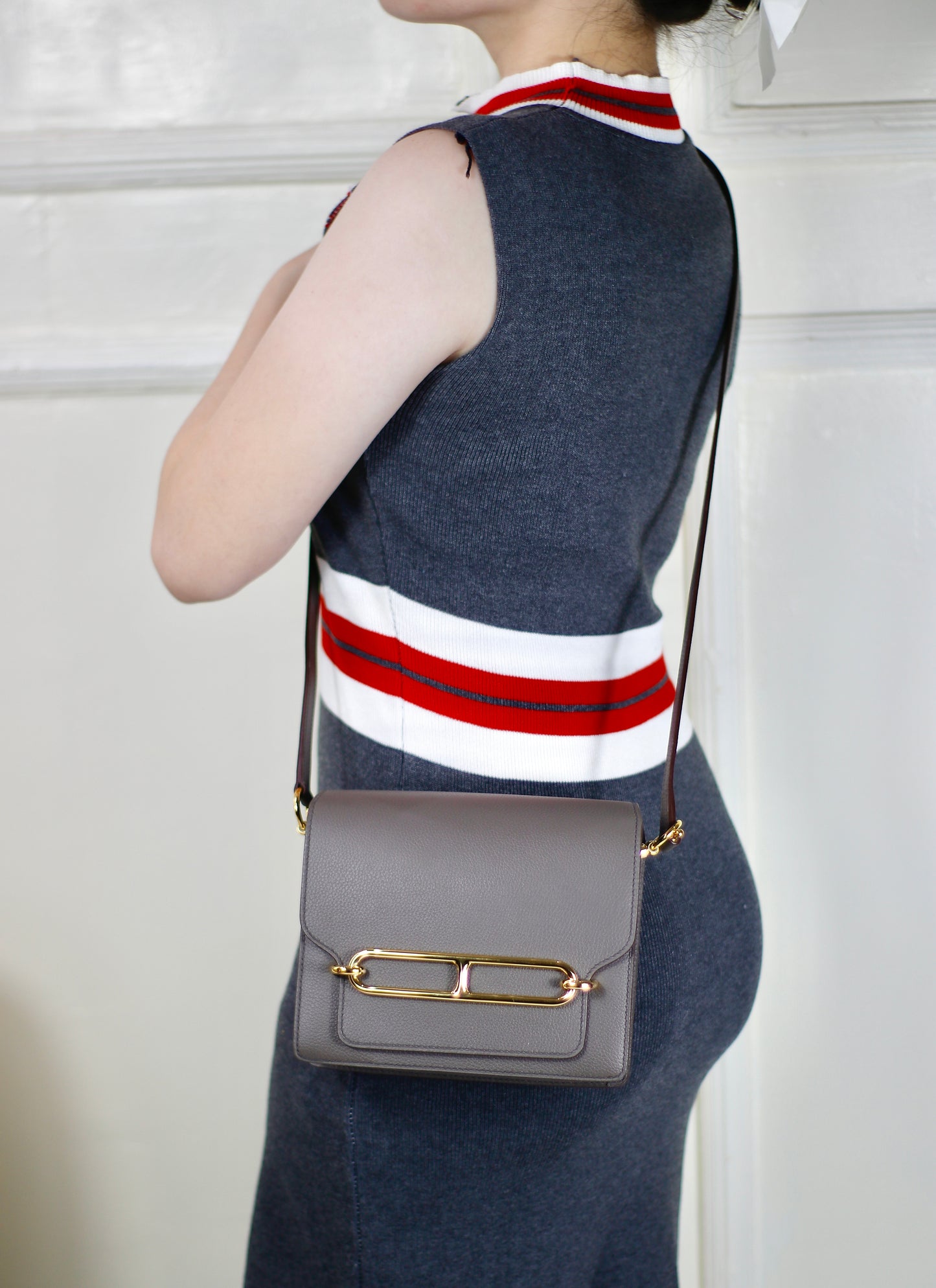 Roulis 18 – Etain with Gold Hardware