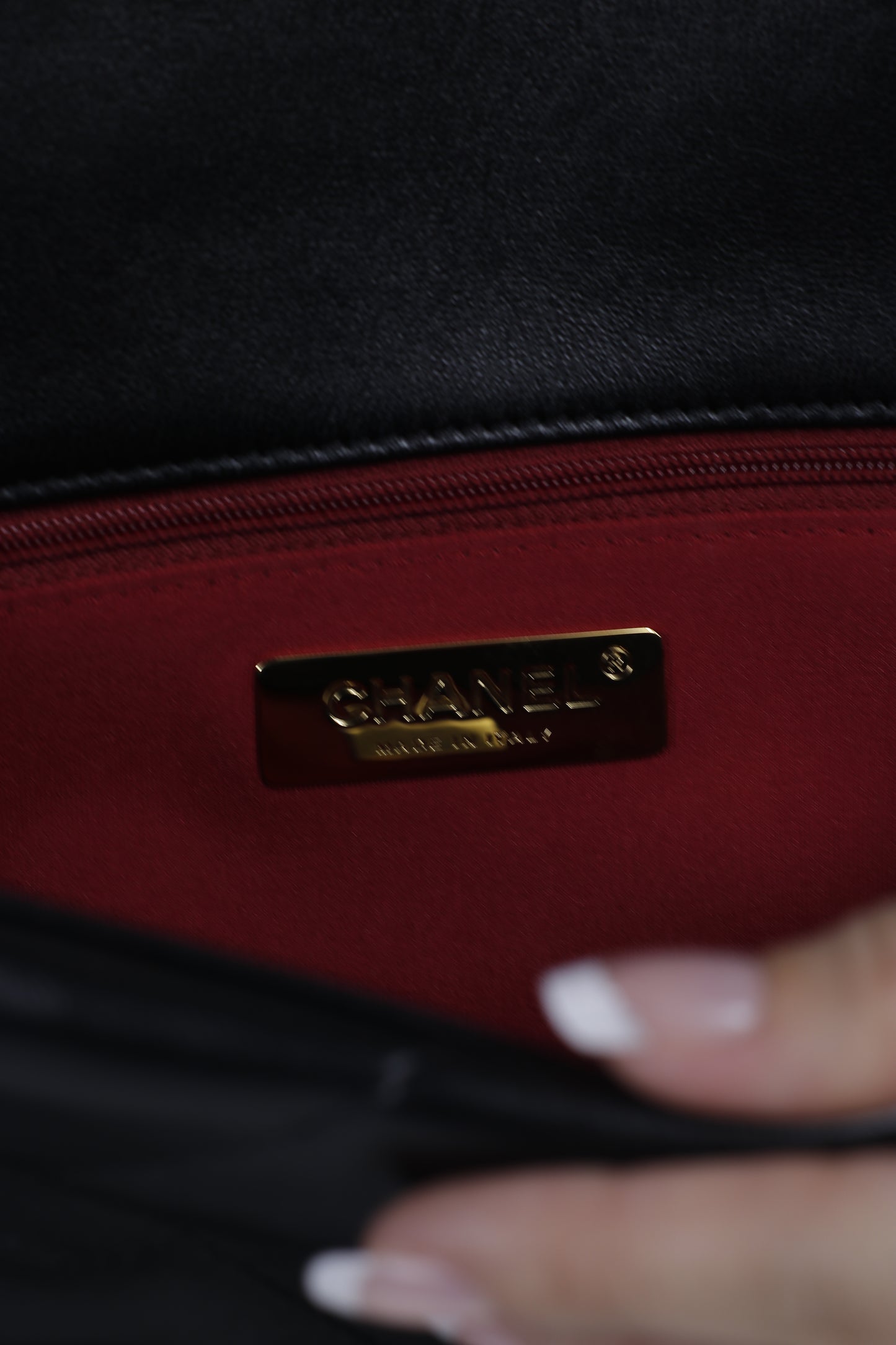Chanel 19 Flap Bag – Black Lambskin with Mixed Hardware