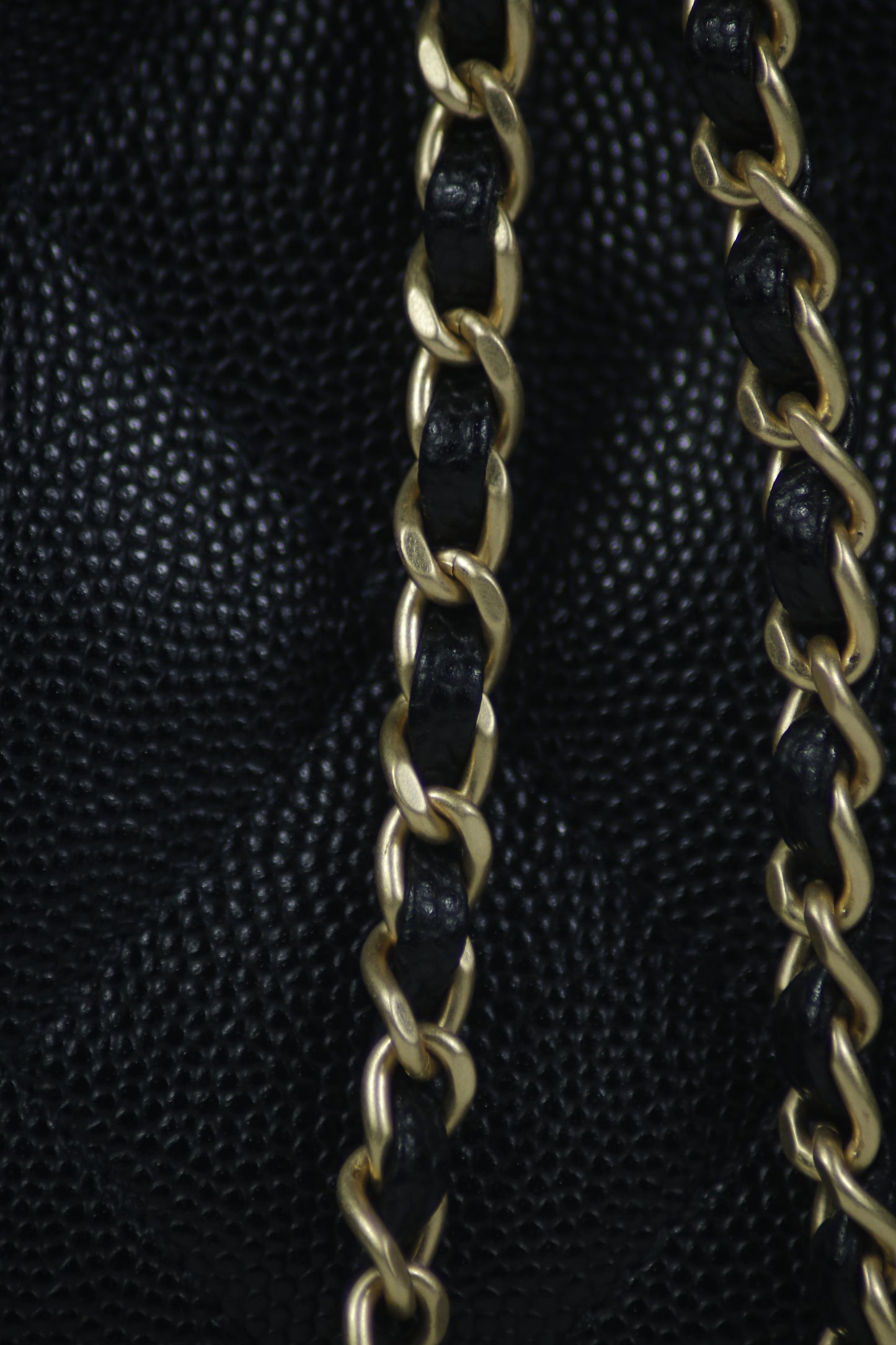 25C Small Drawstring Bag – Black Caviar with Gold Hardware