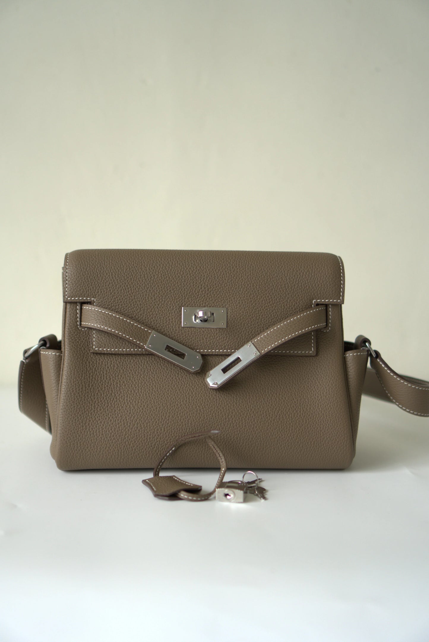 KL Messenger in Étoupe