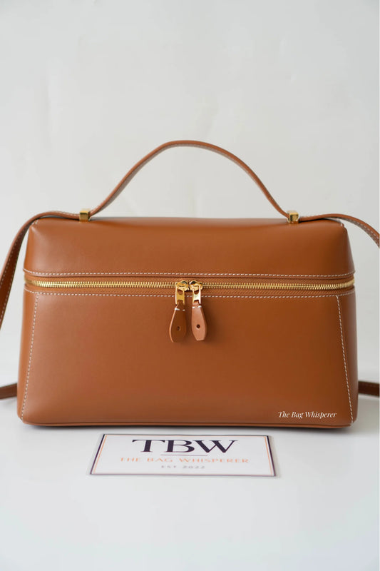 L27 Medium – Brown Smooth Leather Shoulder Bag with Gold Hardware
