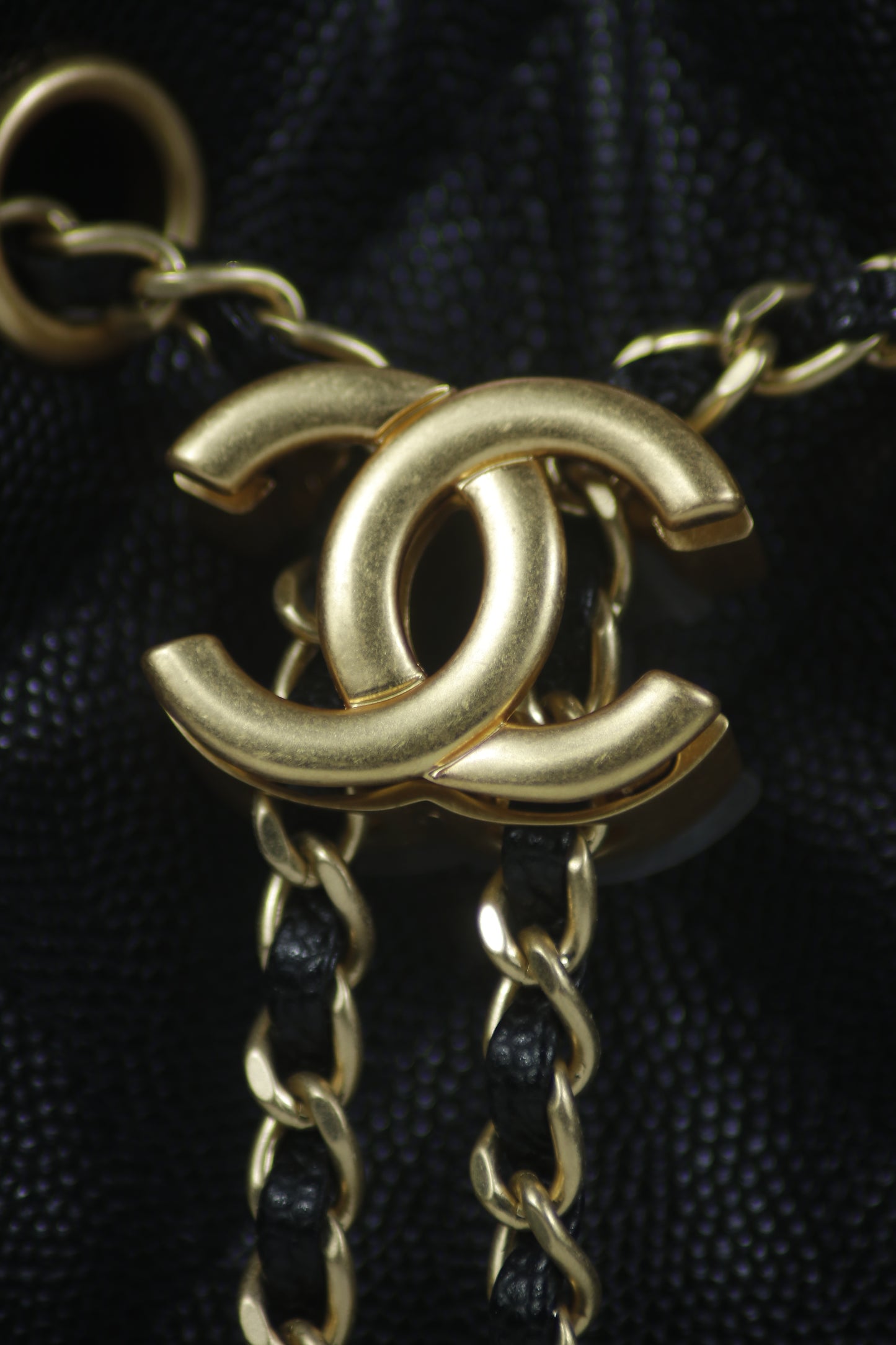 25C Small Drawstring Bag – Black Caviar with Gold Hardware