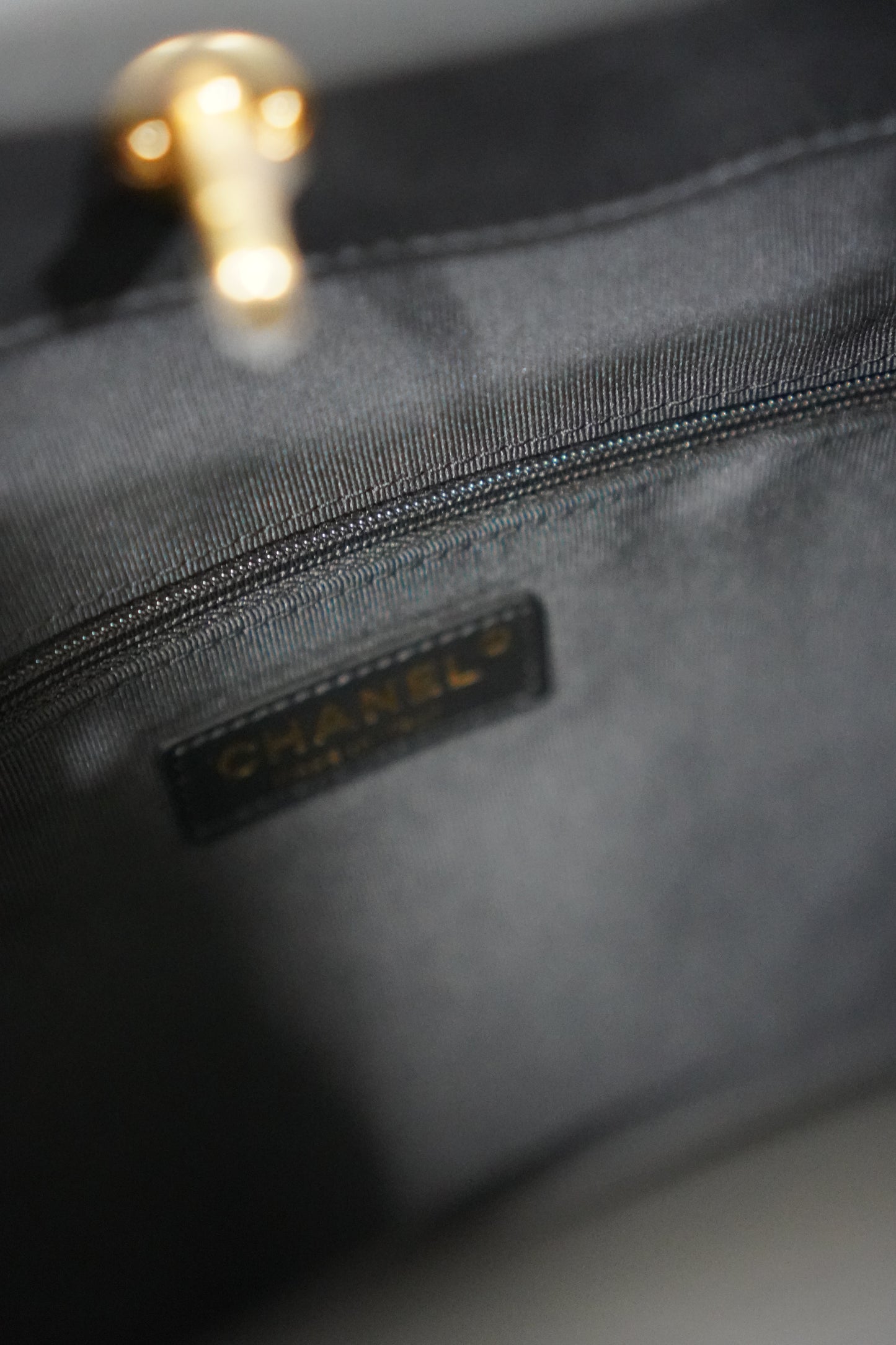 25A Shopping Tote in Durable Lambskin