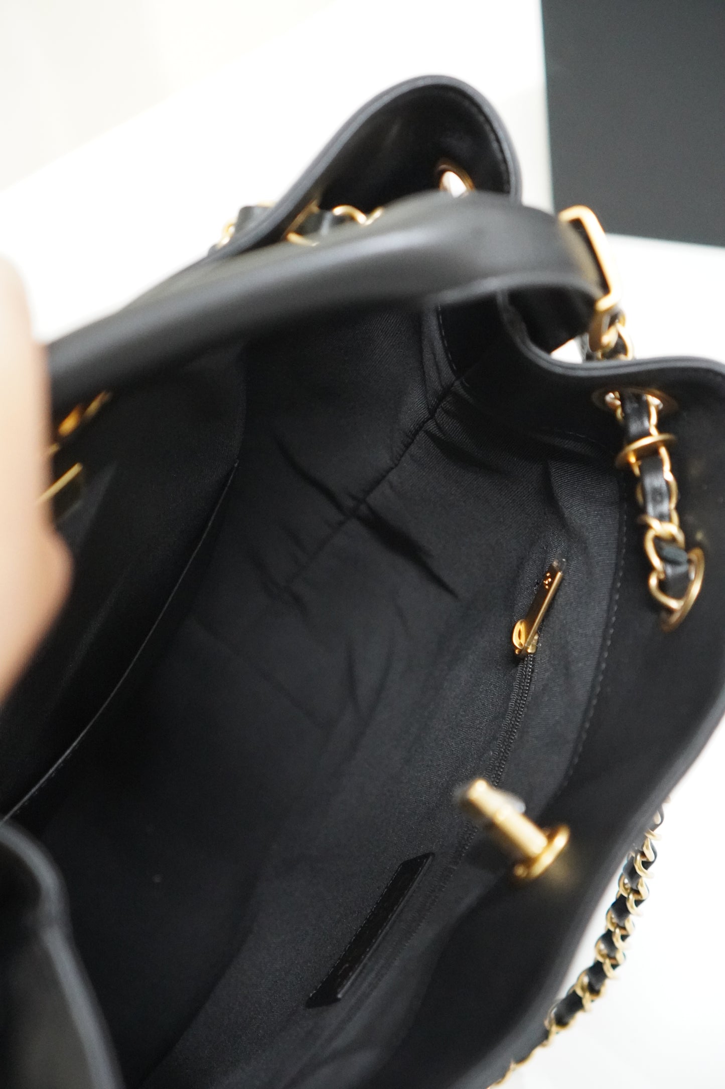 25A Shopping Tote in Durable Lambskin