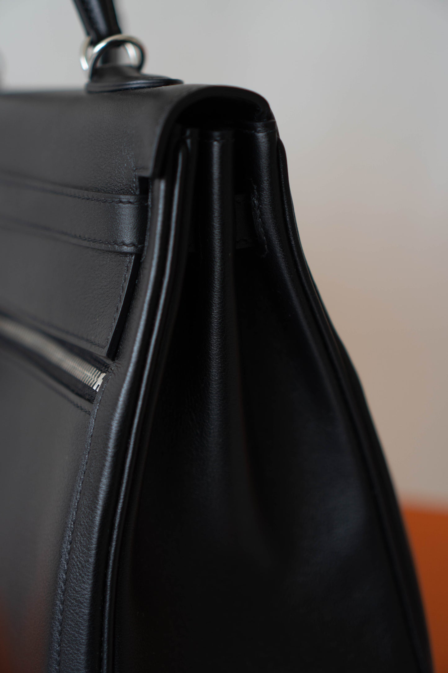 KL Lakis 35 – Black Swift Leather with Palladium Hardware