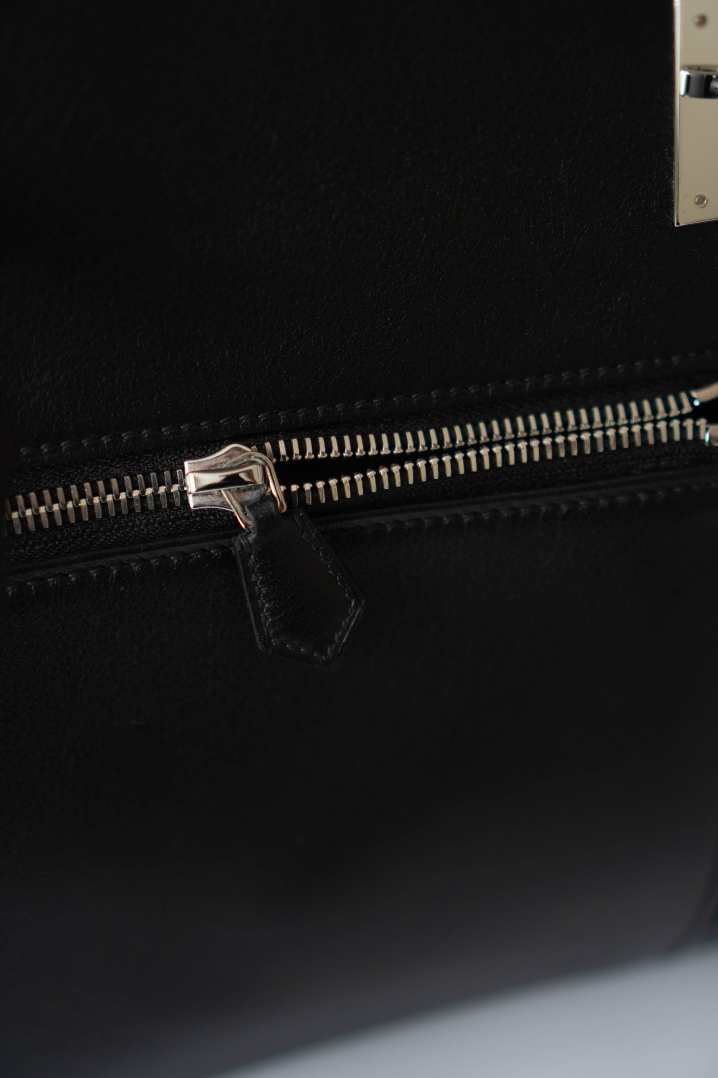 KL Lakis 35 – Black Swift Leather with Palladium Hardware