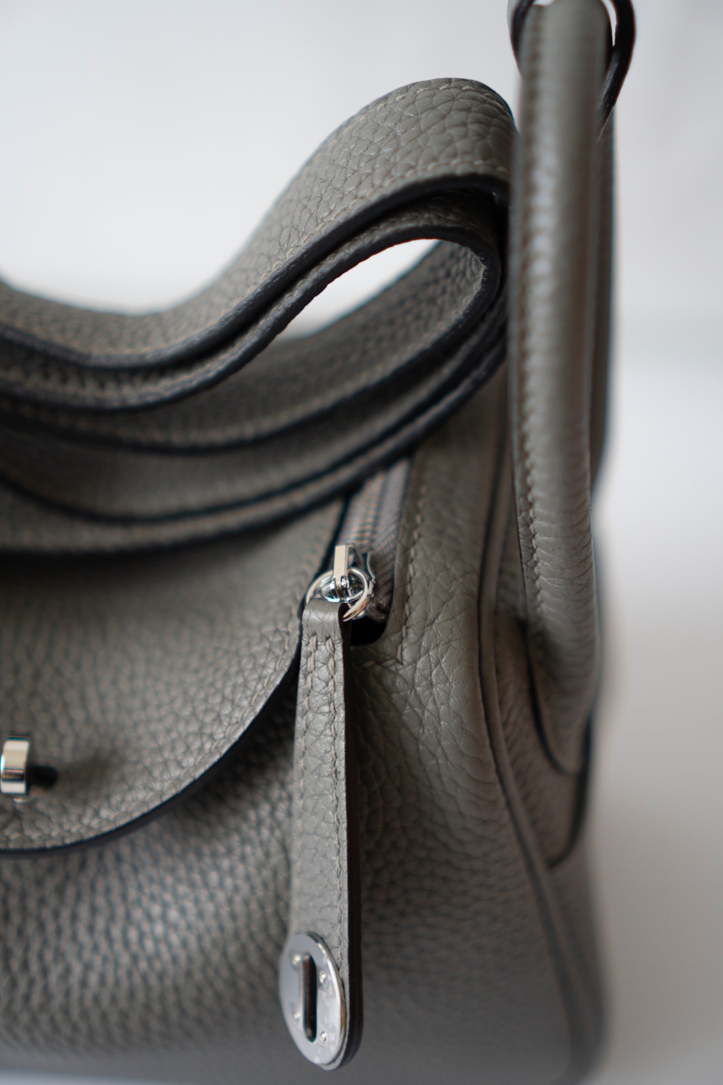 Mini Lindy – Gris Meyer Clemence Leather with Palladium Hardware