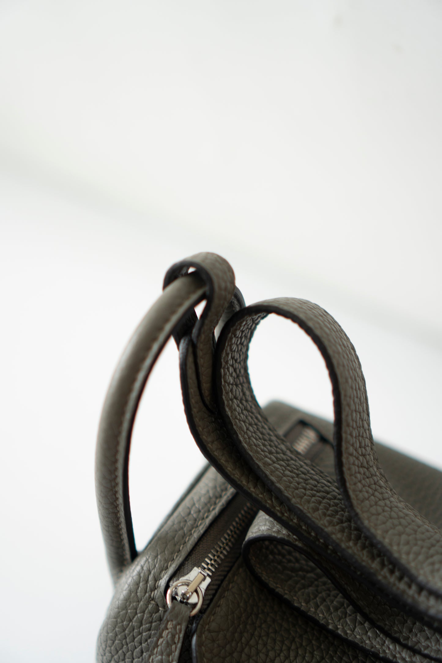 Mini Lindy – Gris Meyer Clemence Leather with Palladium Hardware
