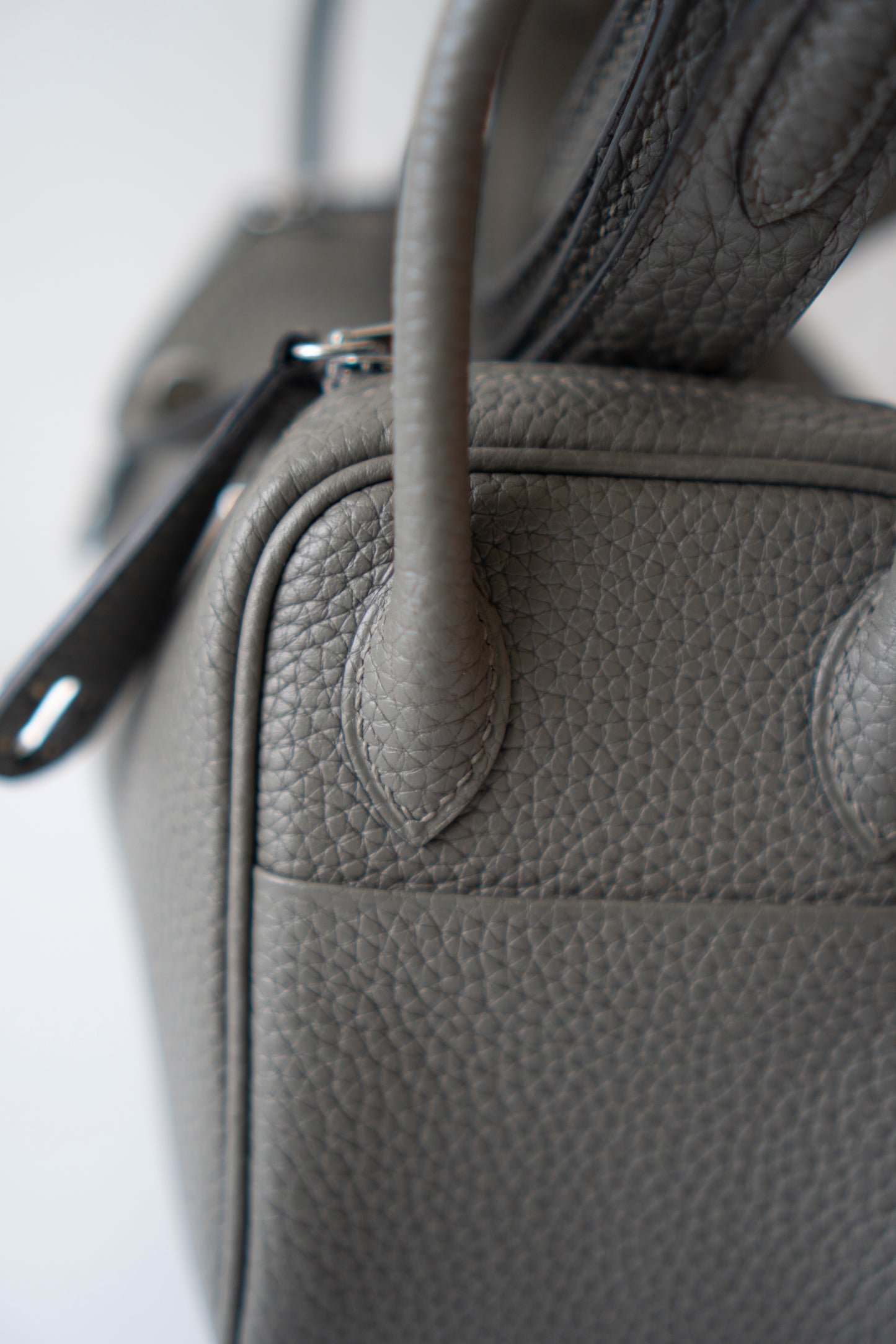 Mini Lindy – Gris Meyer Clemence Leather with Palladium Hardware