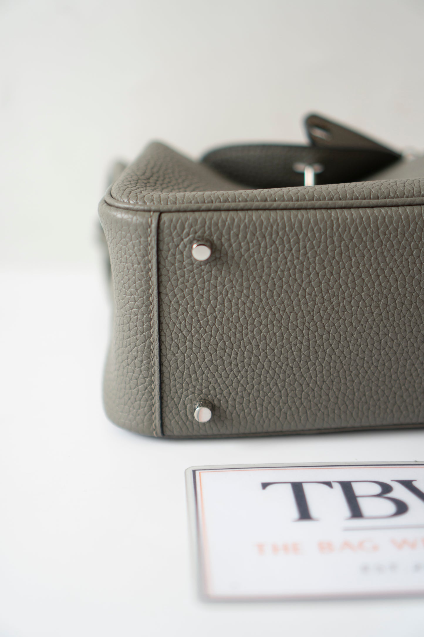 Mini Lindy – Gris Meyer Clemence Leather with Palladium Hardware
