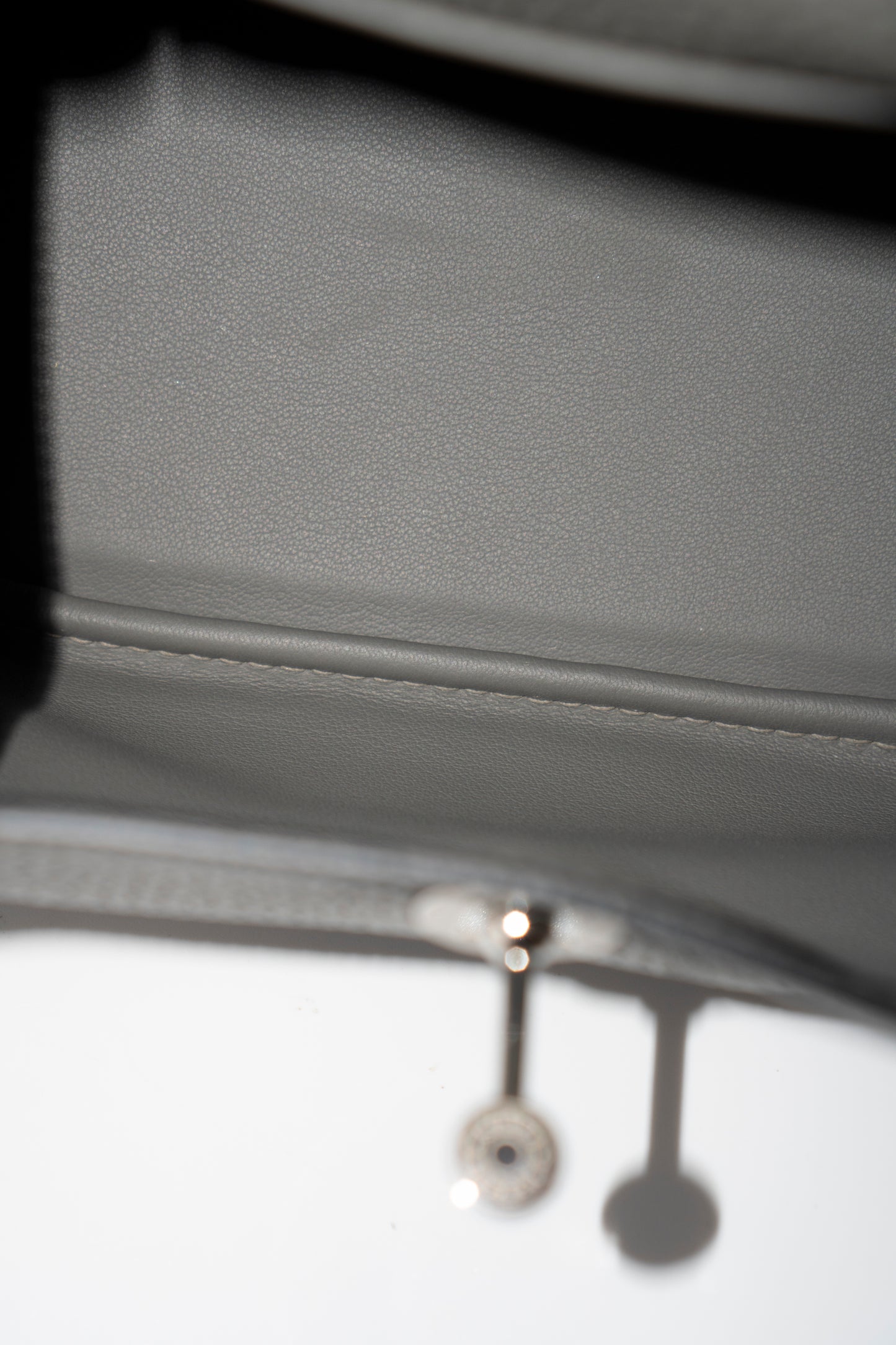 Mini Lindy – Gris Meyer Clemence Leather with Palladium Hardware