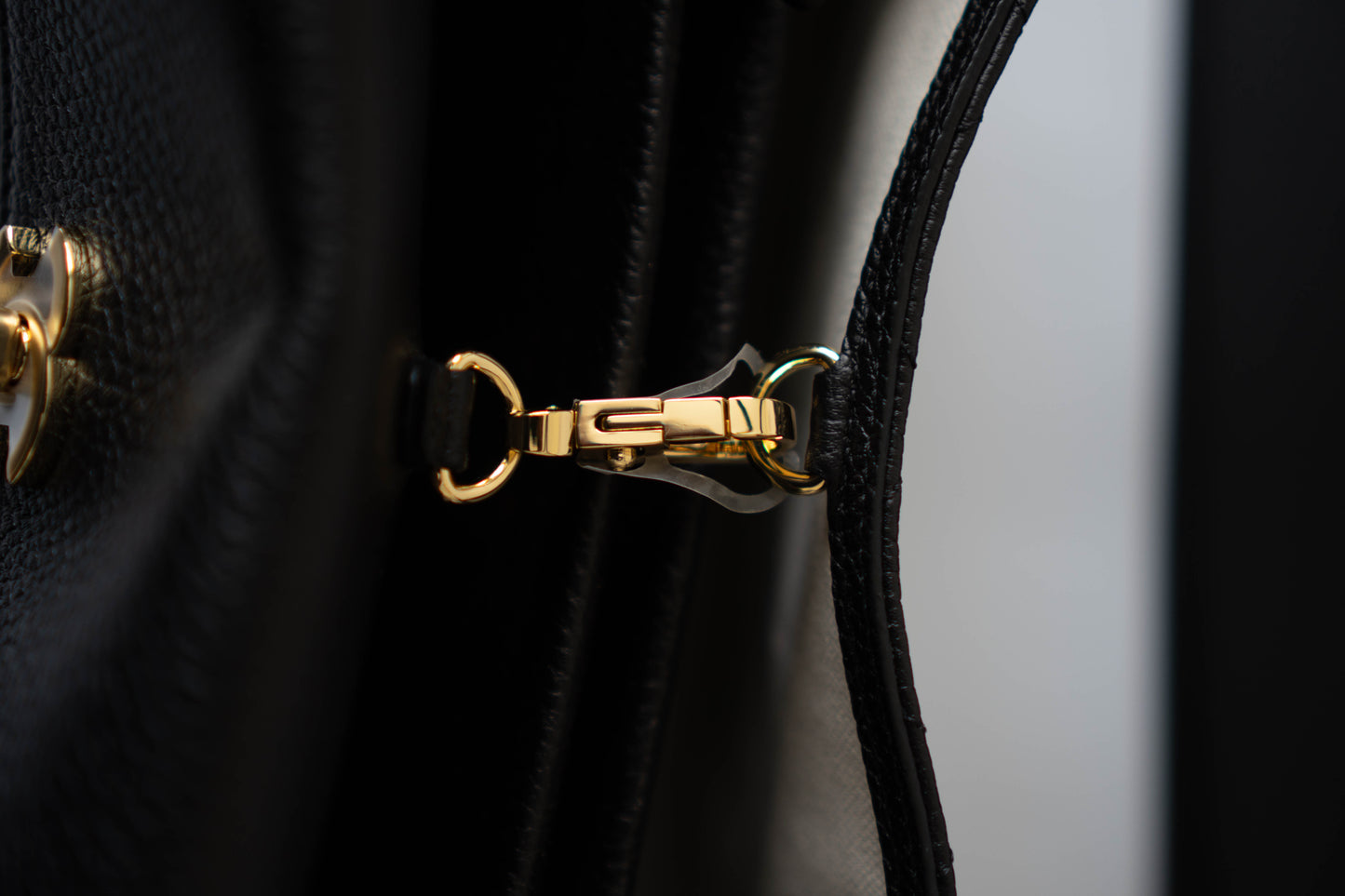 26S Shopping Tote East-West – Black Caviar Leather with Gold Hardware