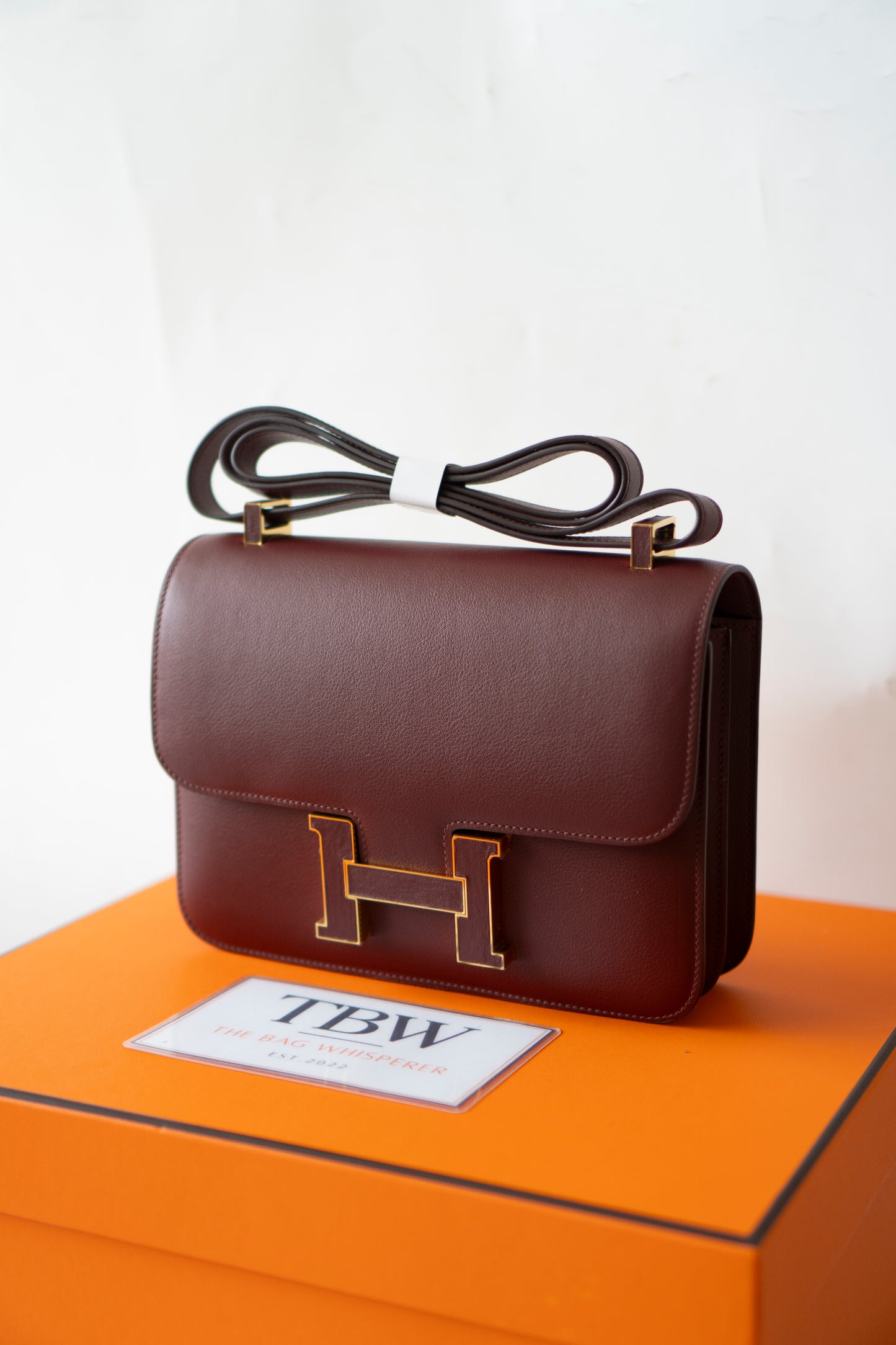 Constanc 24 – Rouge H Evercolor Leather with Gold Hardware (Leather-Covered H Clasp)