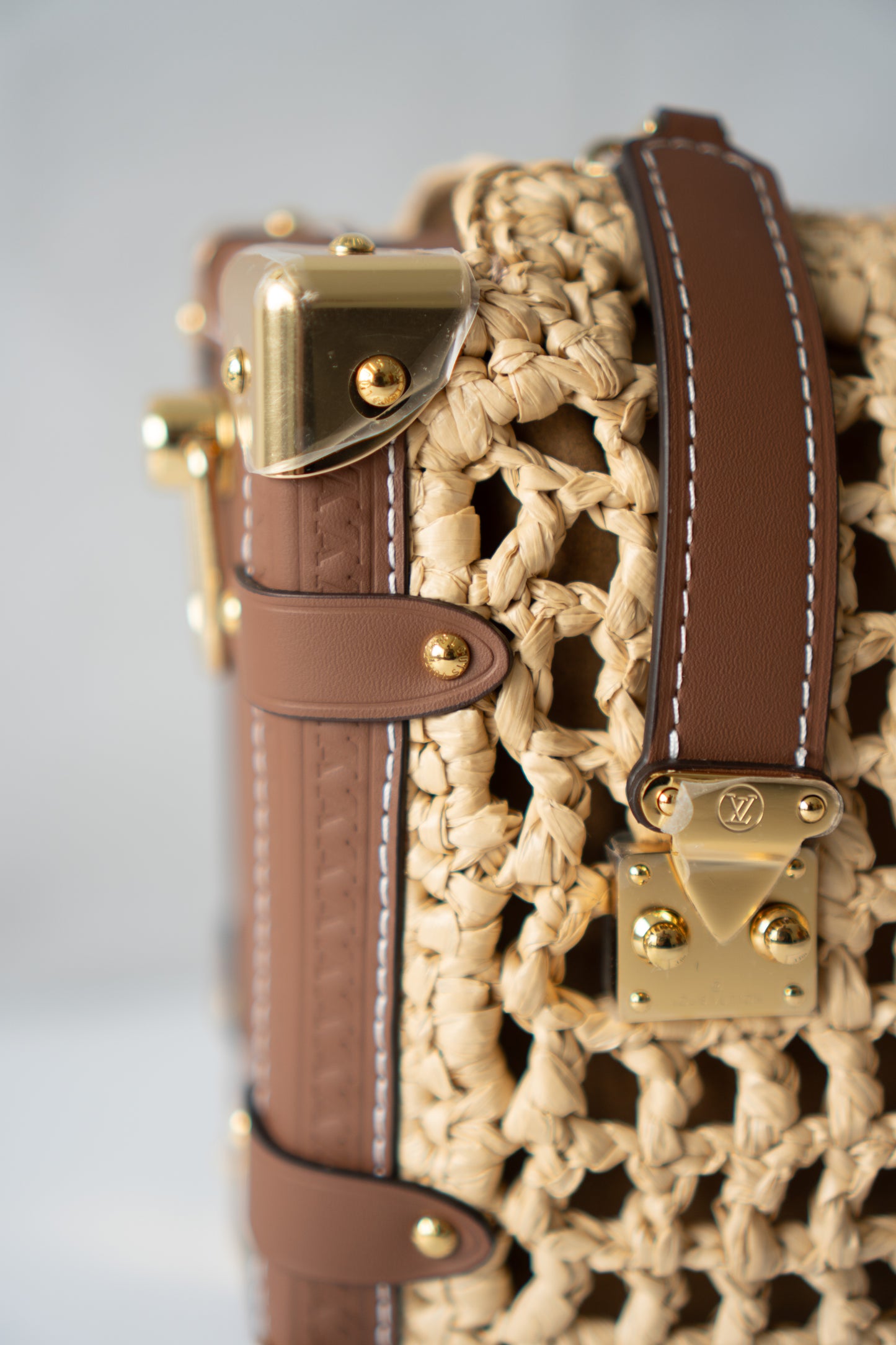 Petite Malle Raffia – Natural Raffia & Tan Calfskin Leather with Gold Hardware