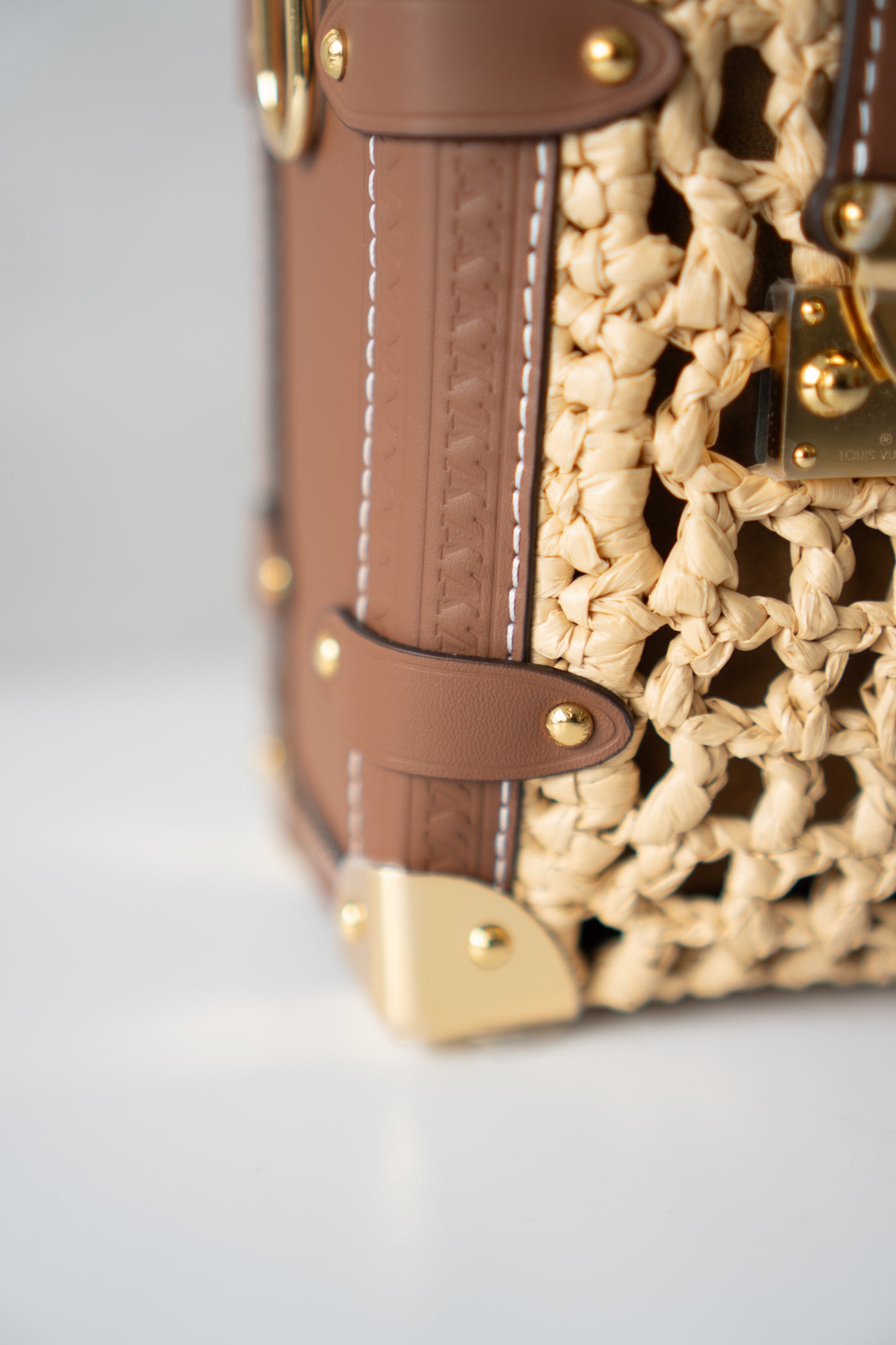 Petite Malle Raffia – Natural Raffia & Tan Calfskin Leather with Gold Hardware