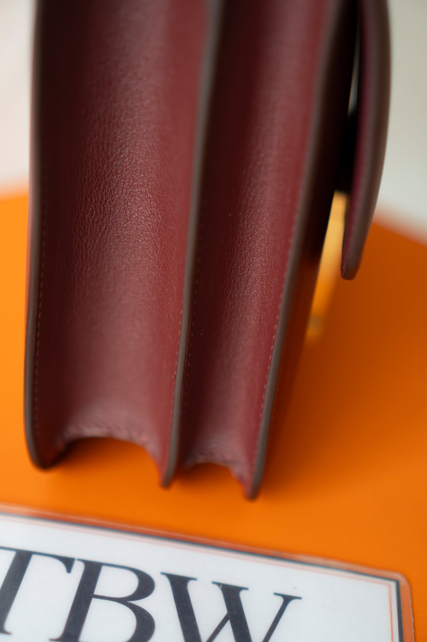 Constanc 24 – Rouge H Evercolor Leather with Gold Hardware (Leather-Covered H Clasp)