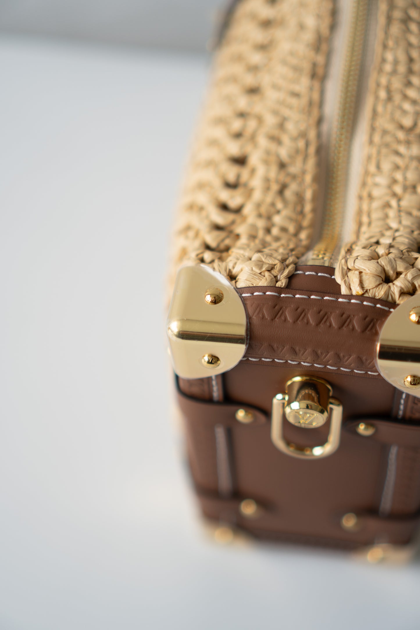 Petite Malle Raffia – Natural Raffia & Tan Calfskin Leather with Gold Hardware