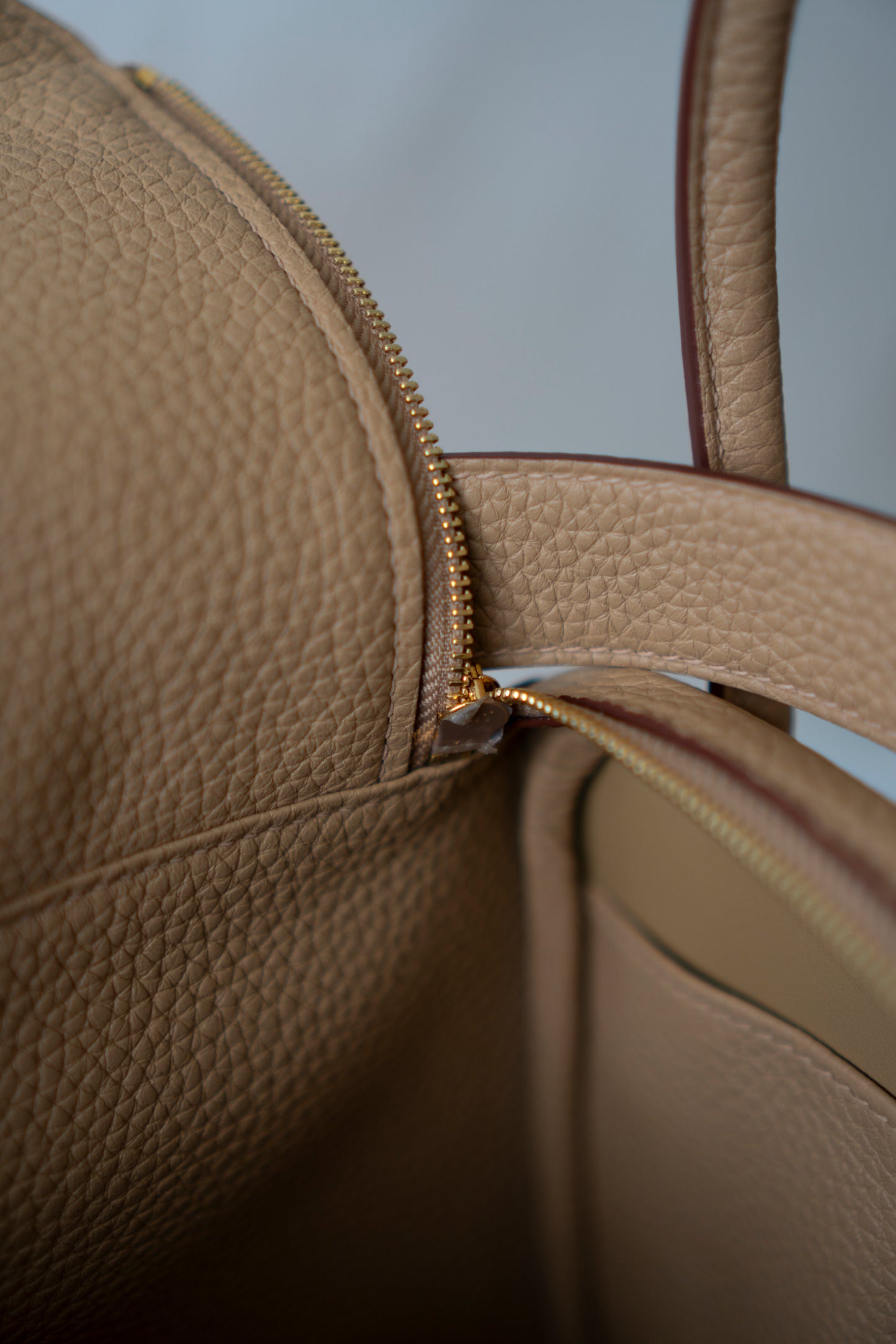 Lind 26 – Chai Clemence Leather with Gold Hardware