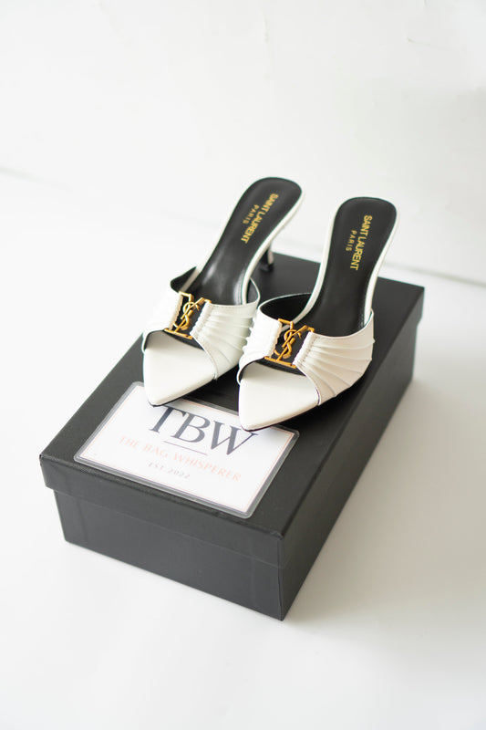 Babylone Mules – White Leather with Gold Cassandre Logo