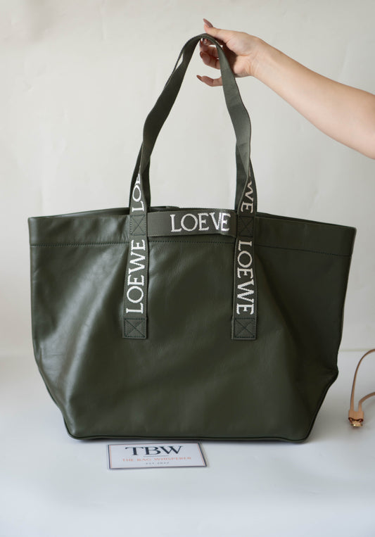 Fold Shopper Tote in Green Paper Calfskin