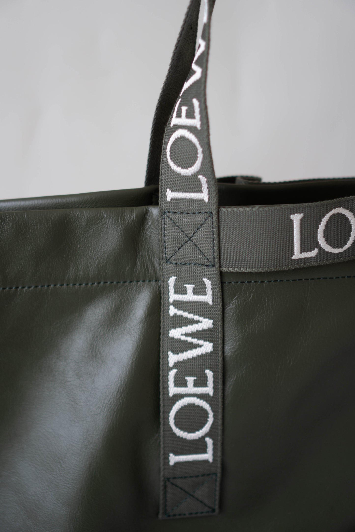 Fold Shopper Tote in Green Paper Calfskin