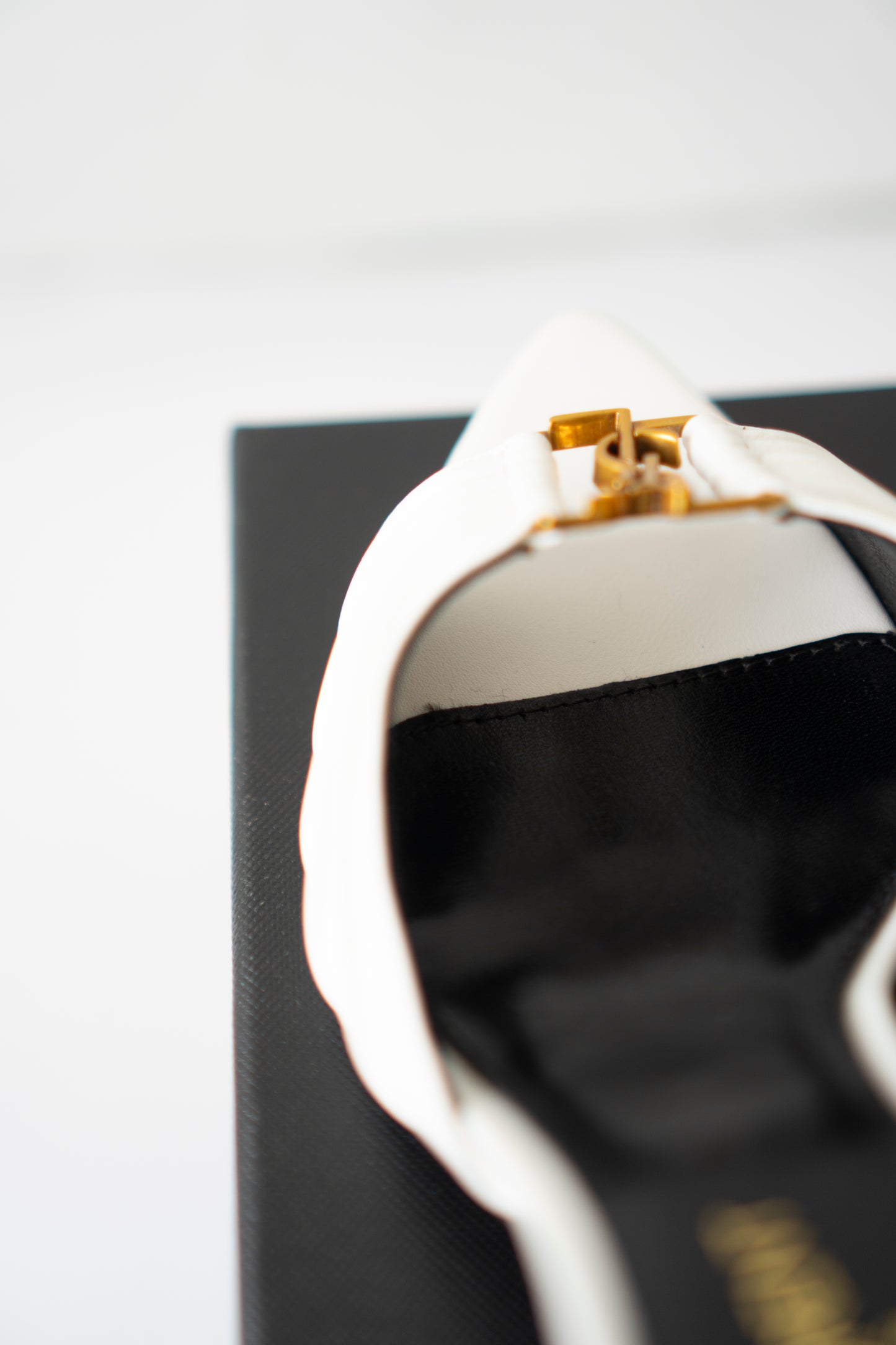 Babylone Mules – White Leather with Gold Cassandre Logo