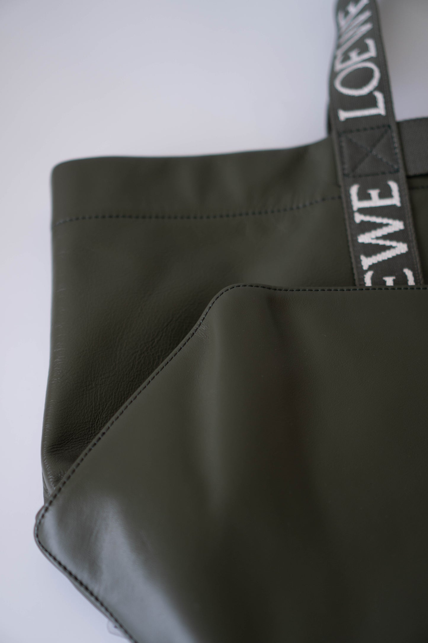 Fold Shopper Tote in Green Paper Calfskin