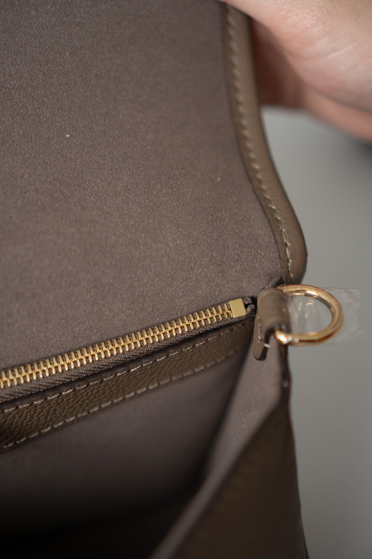 Diane Monogram Empreinte – Tourterelle / Taupe Grained Leather with Gold Hardware