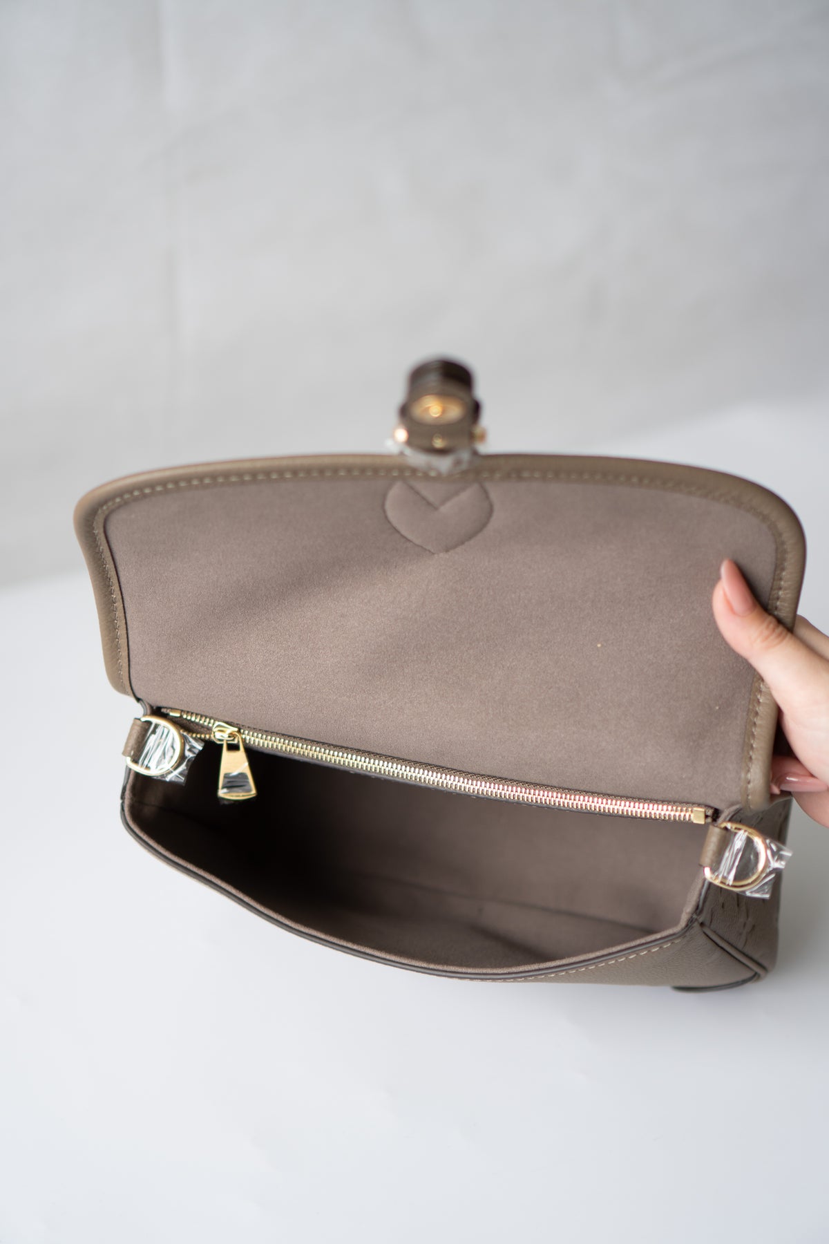 Diane Monogram Empreinte – Tourterelle / Taupe Grained Leather with Gold Hardware