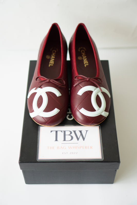 Cambon XL CC Ballet Flats – Burgundy Lambskin with Light Blue XL CC Logo