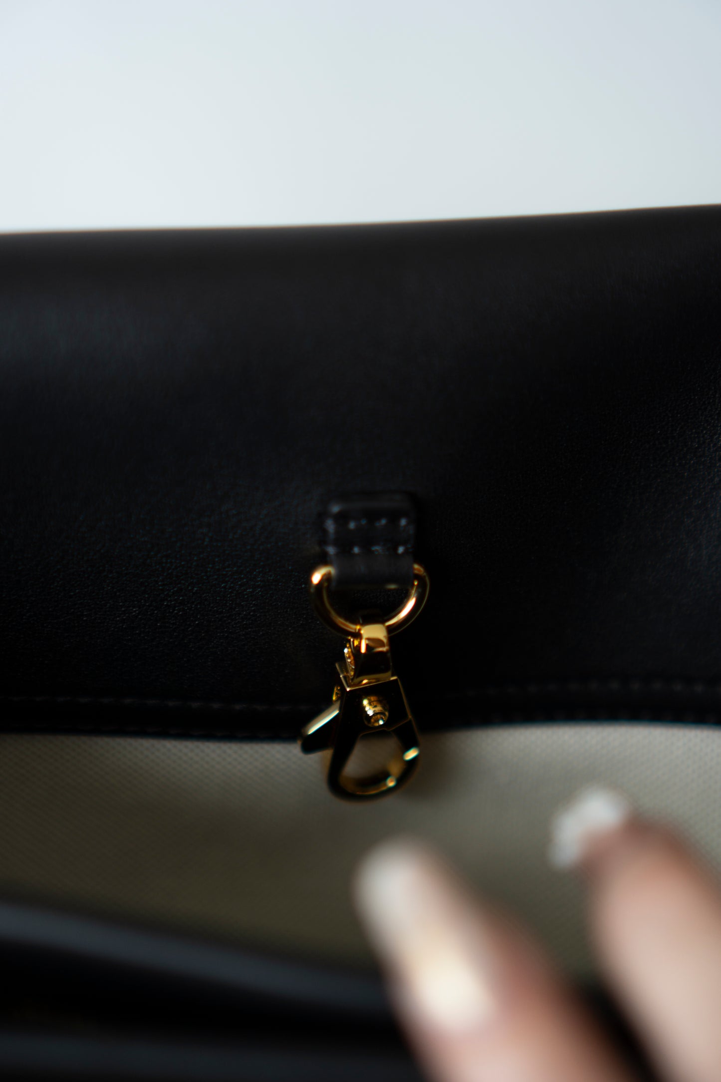 Urban Essentials Small East-West Shopping Bag – Black Calfskin & Multitone Tweed with Gold Hardware
