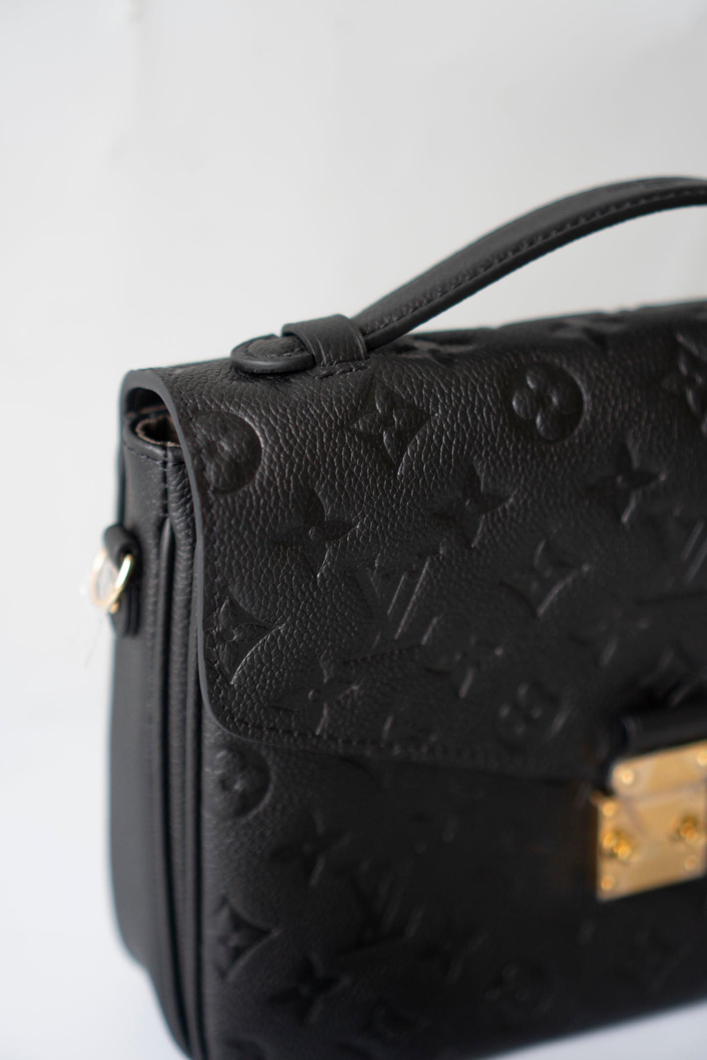 Pochette Métis – Black Monogram Empreinte Leather with Gold Hardware