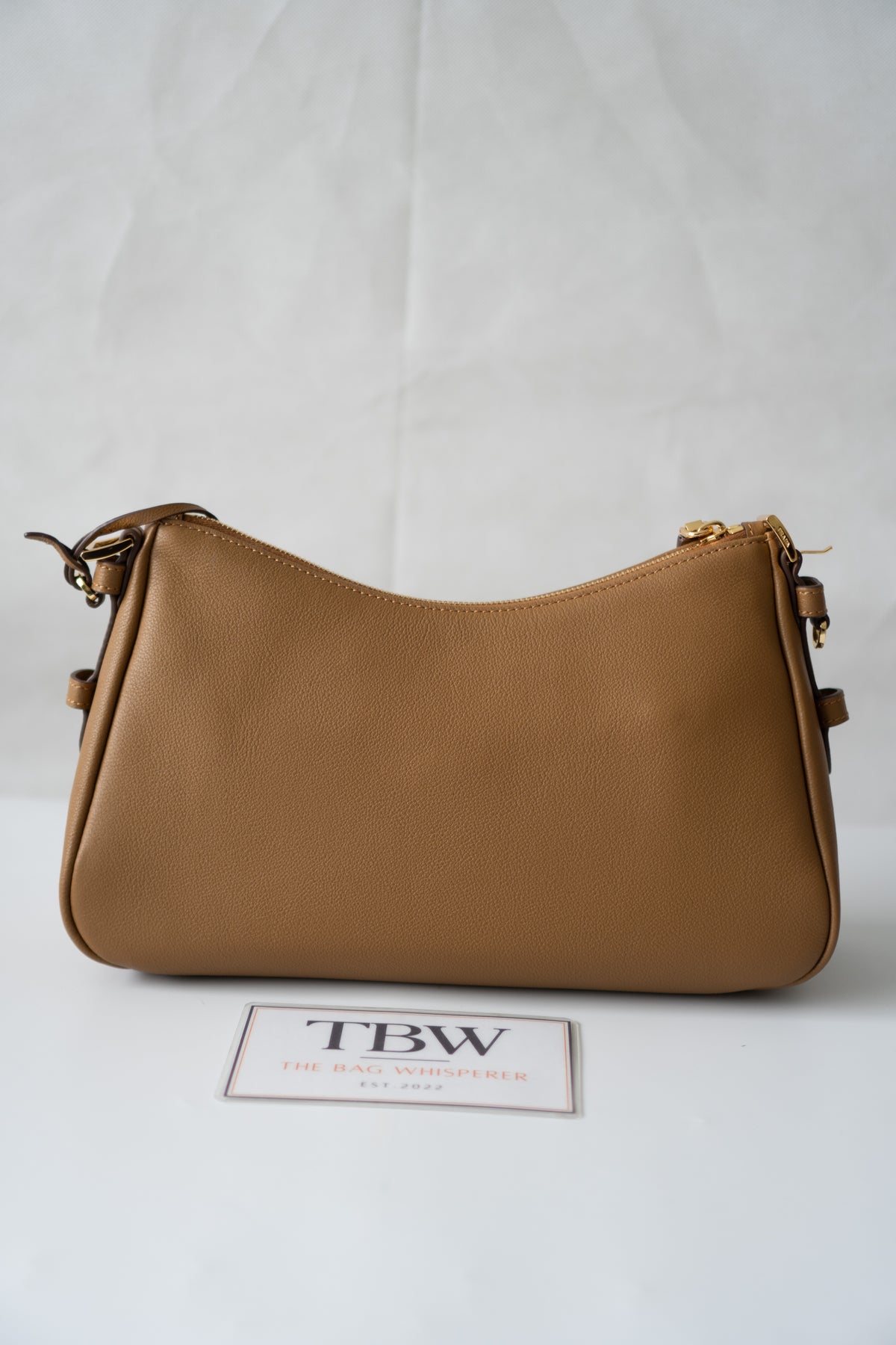 Arco Shoulder Bag – Caramel Brown Grained Leather with Gold Hardware