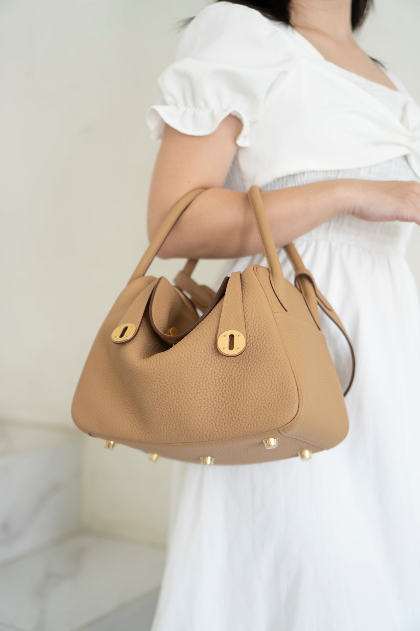 Lind 26 – Chai Clemence Leather with Gold Hardware
