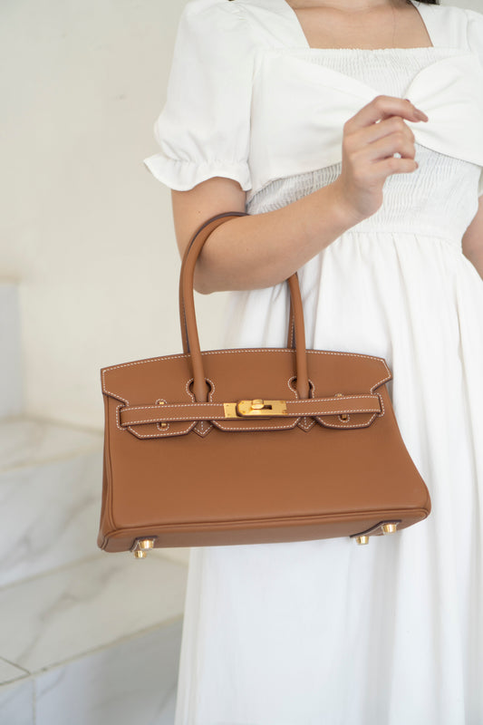 BK Shoulder 29 – Gold Evercolor with Gold Hardware