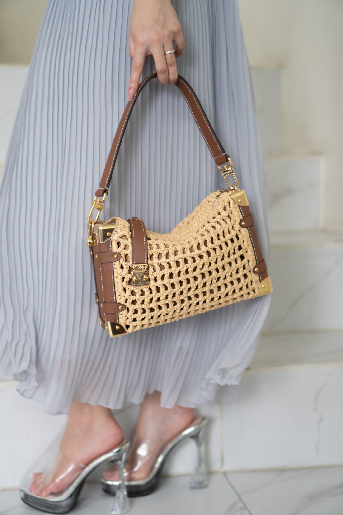 Petite Malle Raffia – Natural Raffia & Tan Calfskin Leather with Gold Hardware