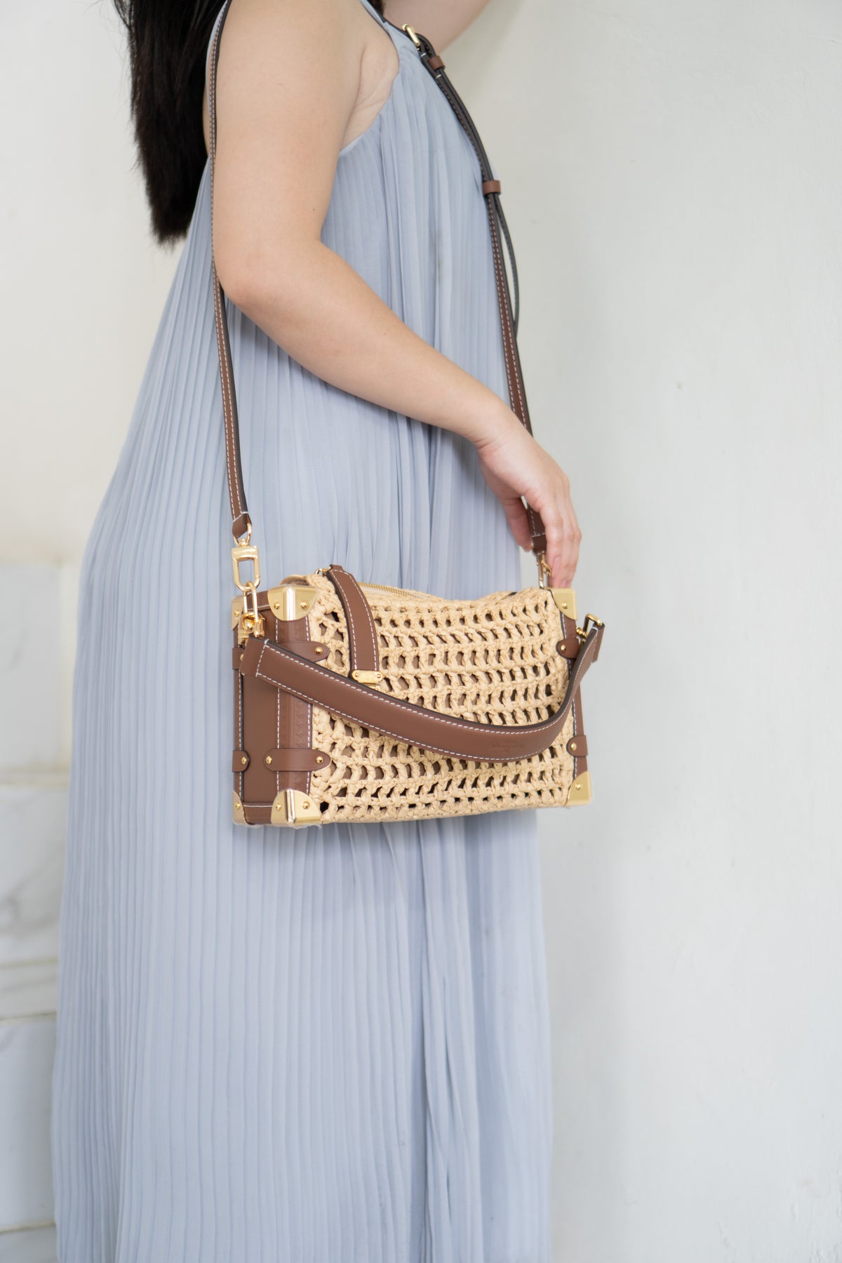 Petite Malle Raffia – Natural Raffia & Tan Calfskin Leather with Gold Hardware