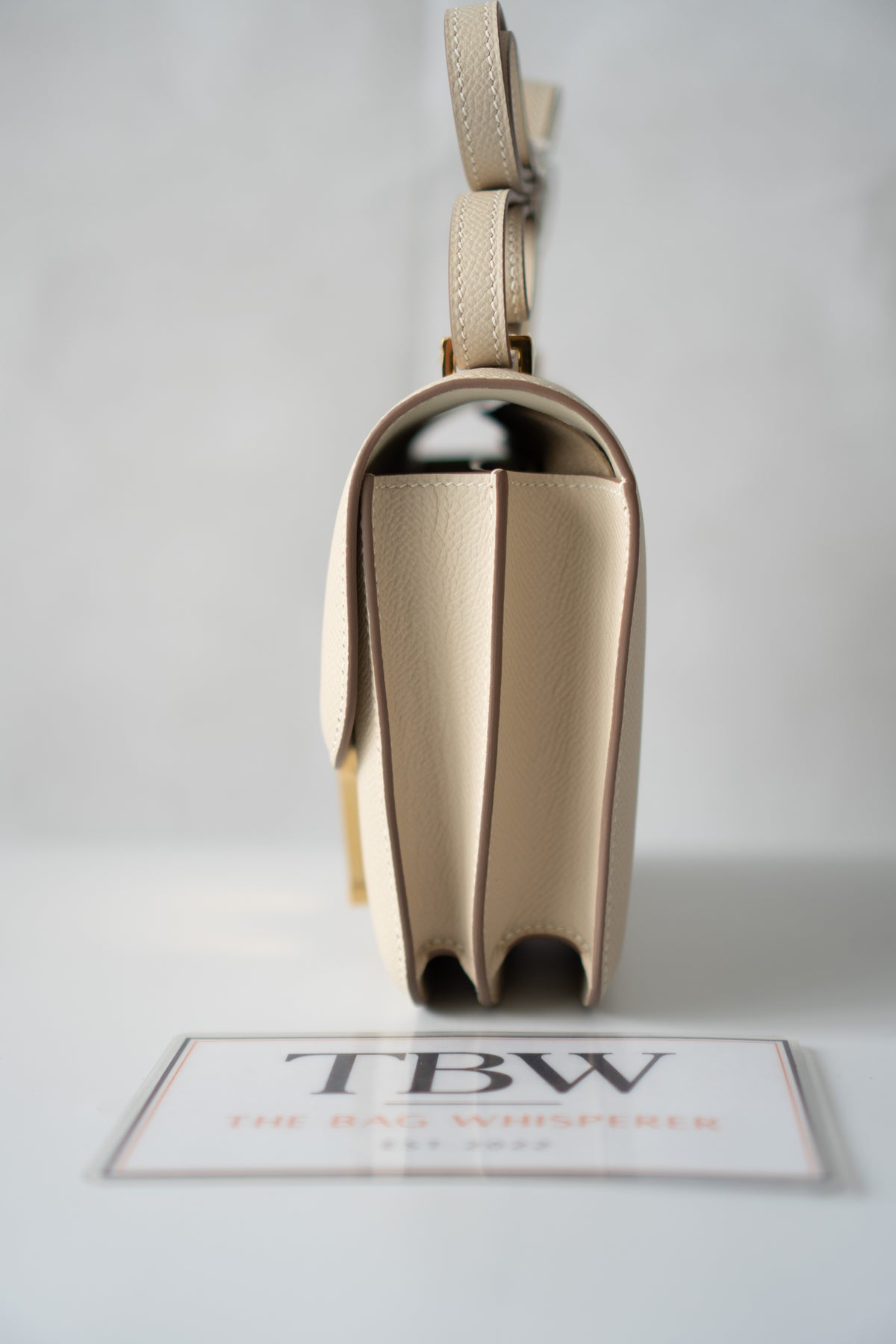 Constanc 18 – Craie Epsom Leather with Gold Hardware