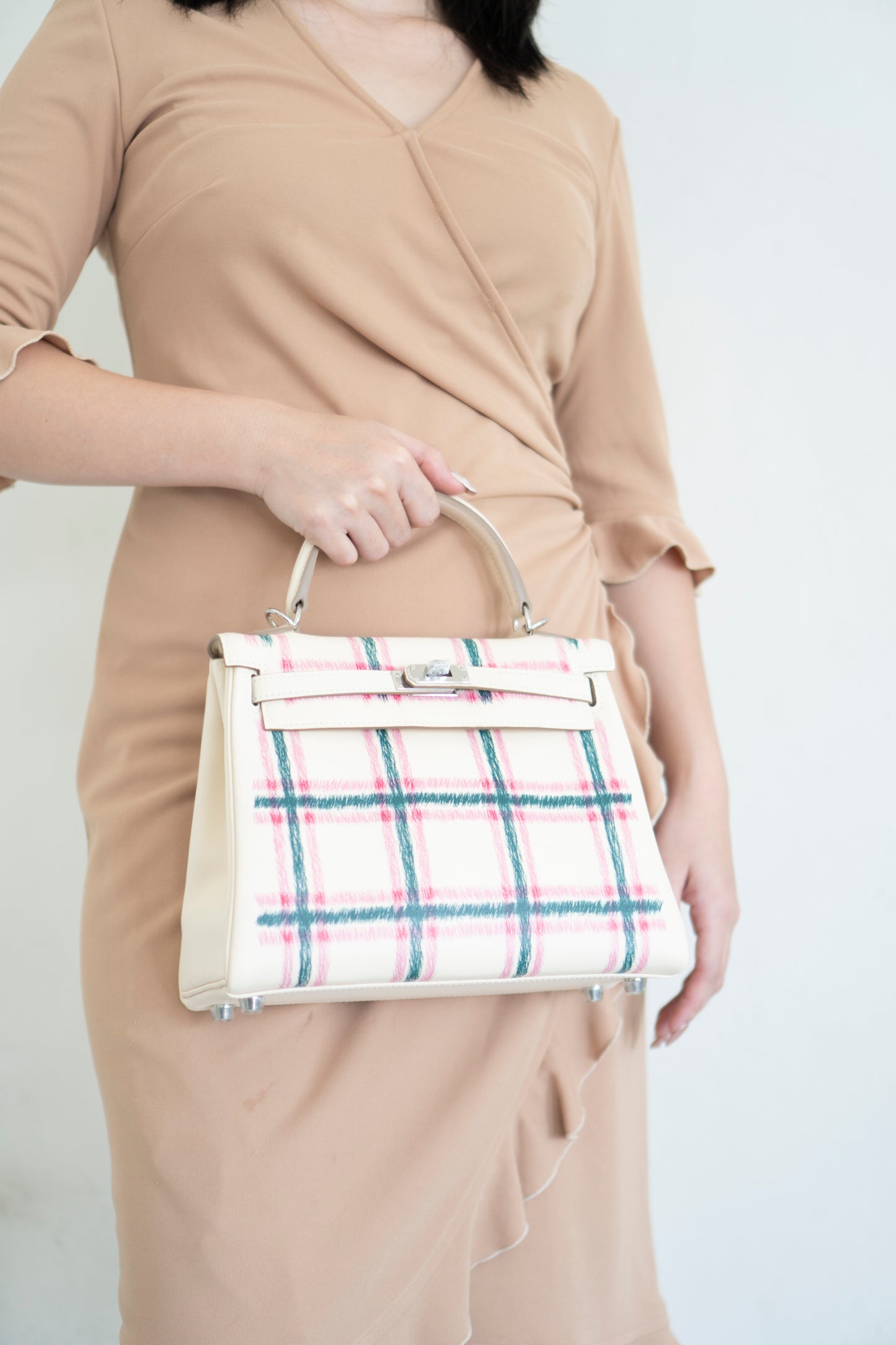 KL 25 Limited Edition – Tartan Light Swift with Palladium Hardware