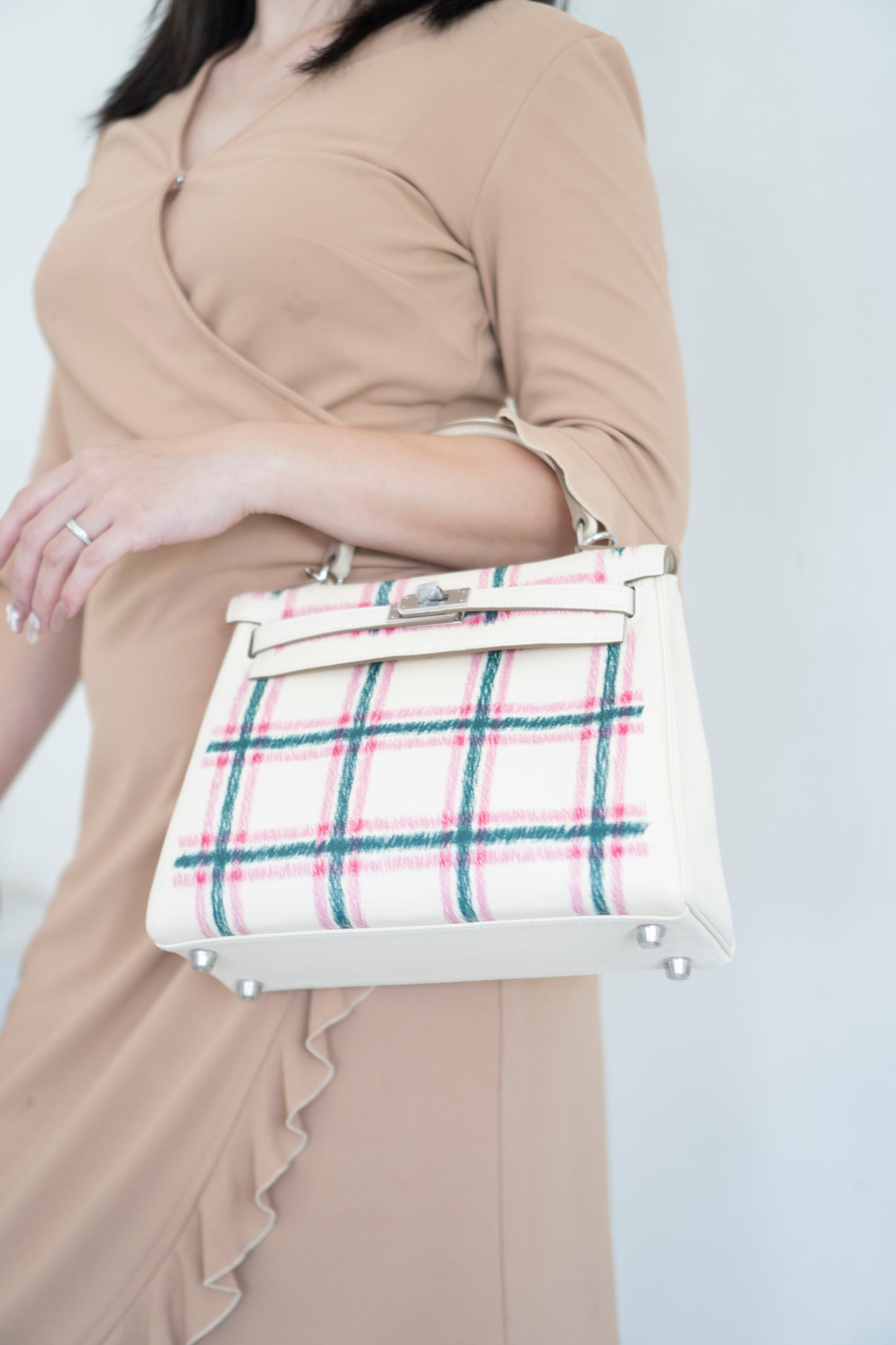 KL 25 Limited Edition – Tartan Light Swift with Palladium Hardware
