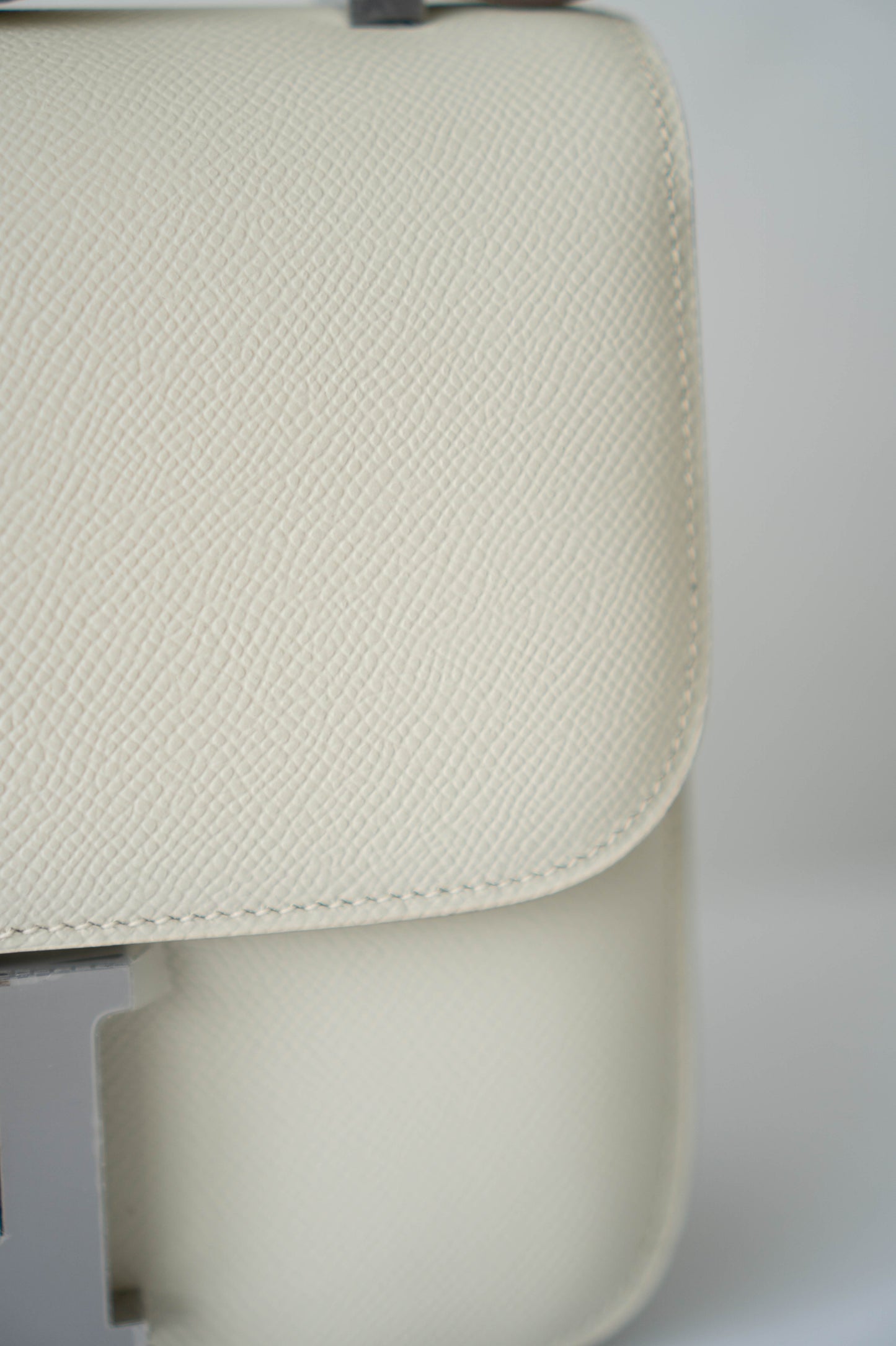 Constanc 23 – Craie Epsom Leather with Palladium Hardware