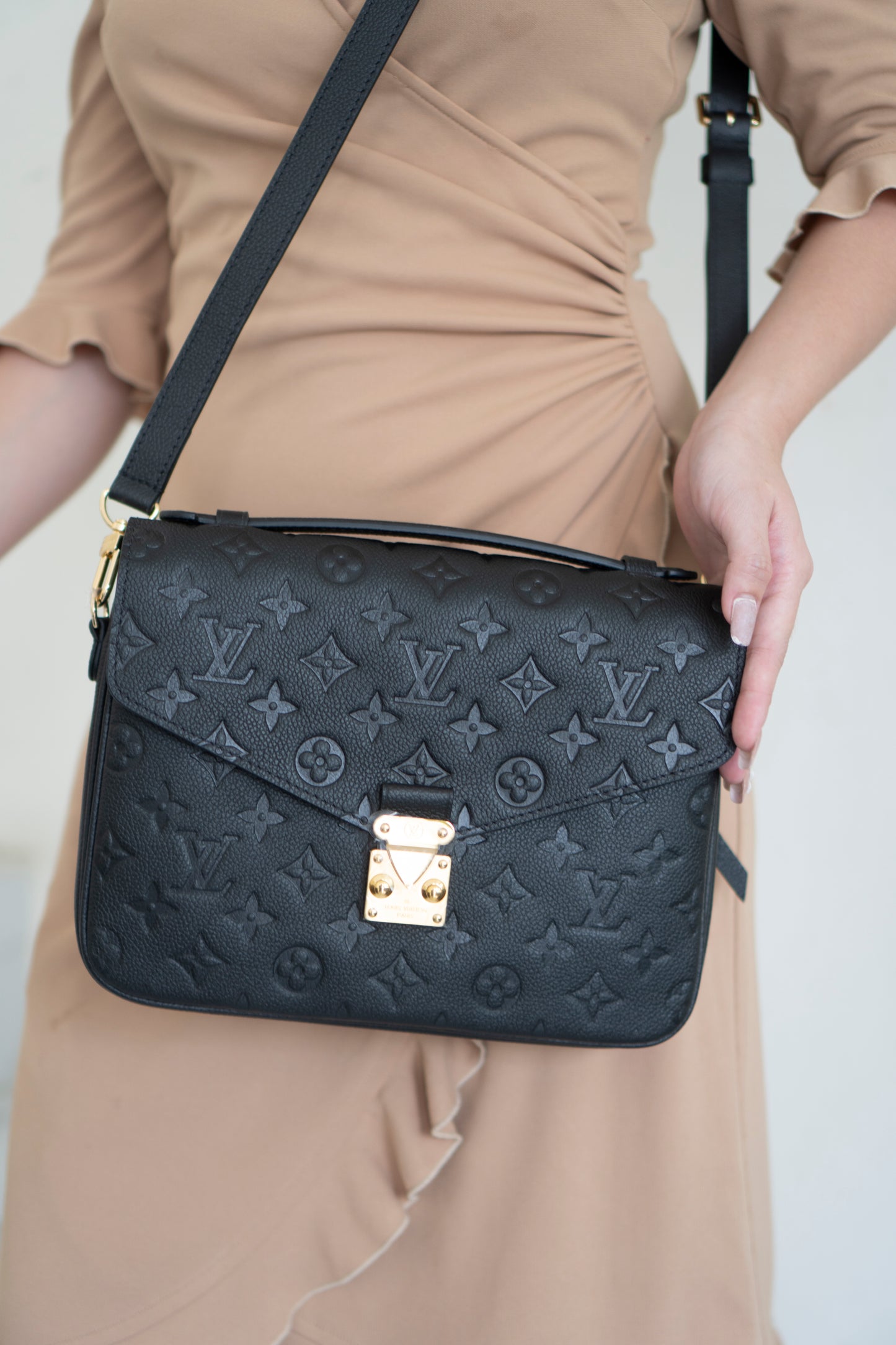 Pochette Métis – Black Monogram Empreinte Leather with Gold Hardware