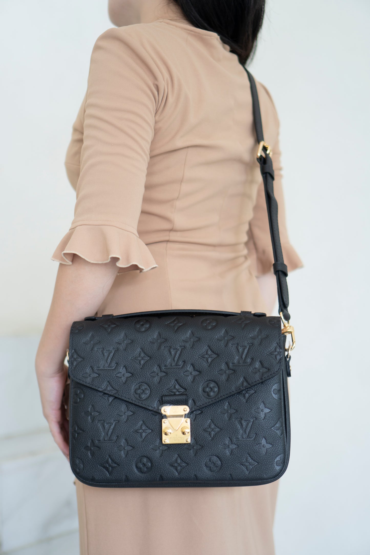 Pochette Métis – Black Monogram Empreinte Leather with Gold Hardware