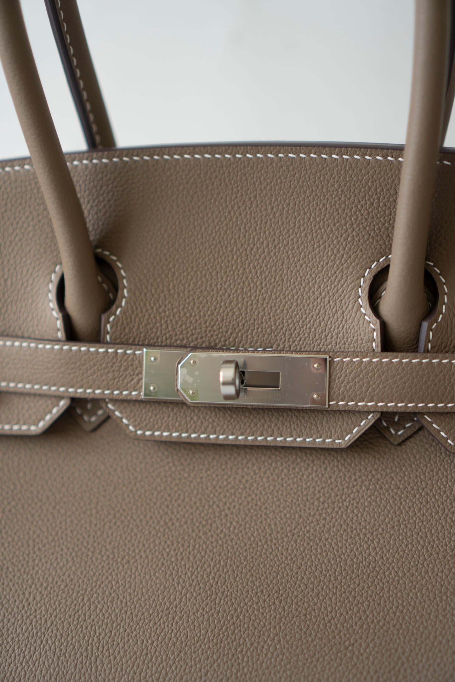 BK Shoulder 29 in Etoupe Evercolor Leather with Palladium Hardware