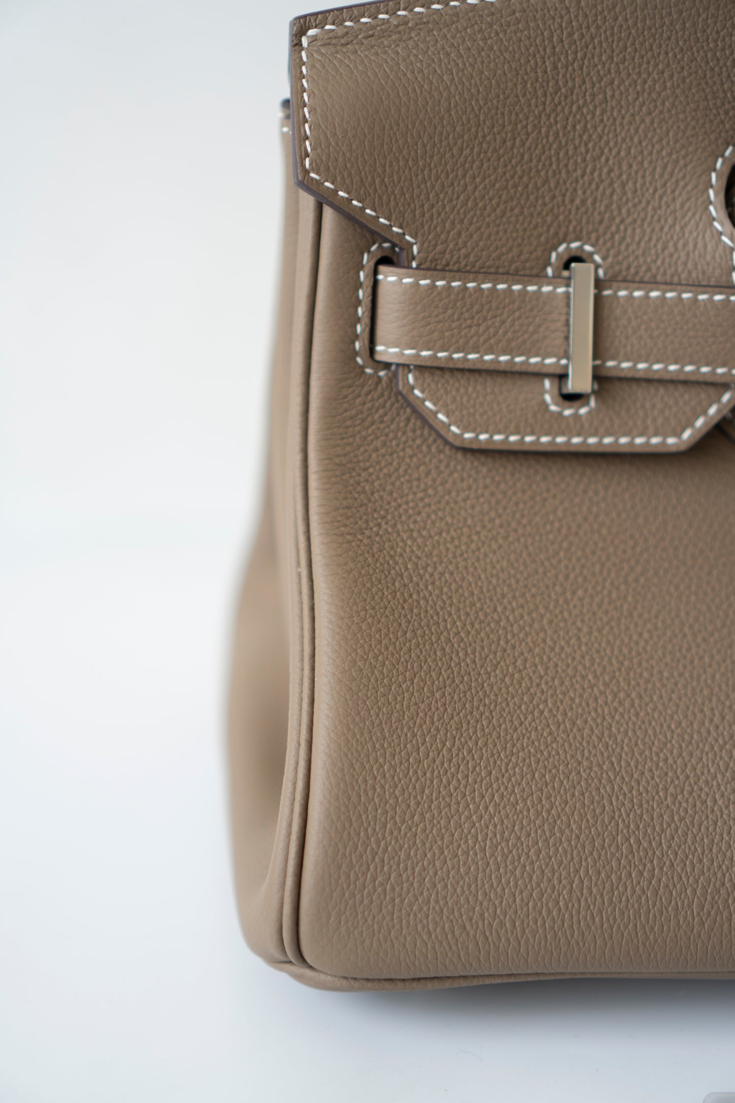 BK Shoulder 29 in Etoupe Evercolor Leather with Palladium Hardware