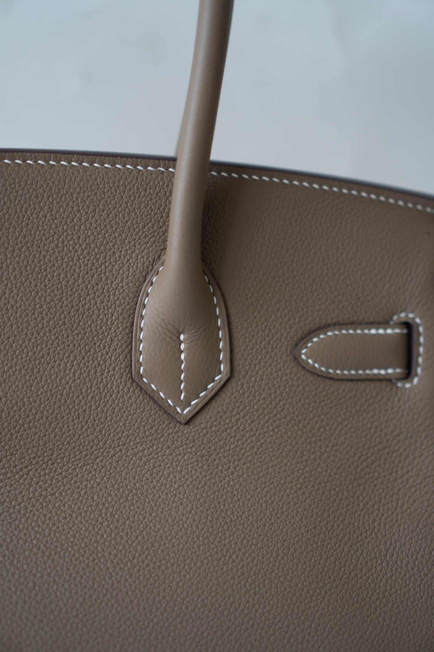 BK Shoulder 29 in Etoupe Evercolor Leather with Palladium Hardware