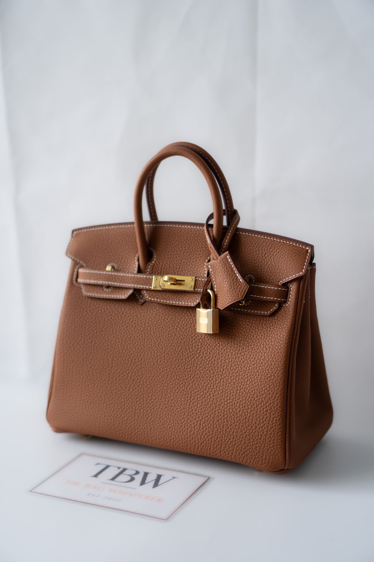BK 25 – Gold Togo Leather with Gold Hardware