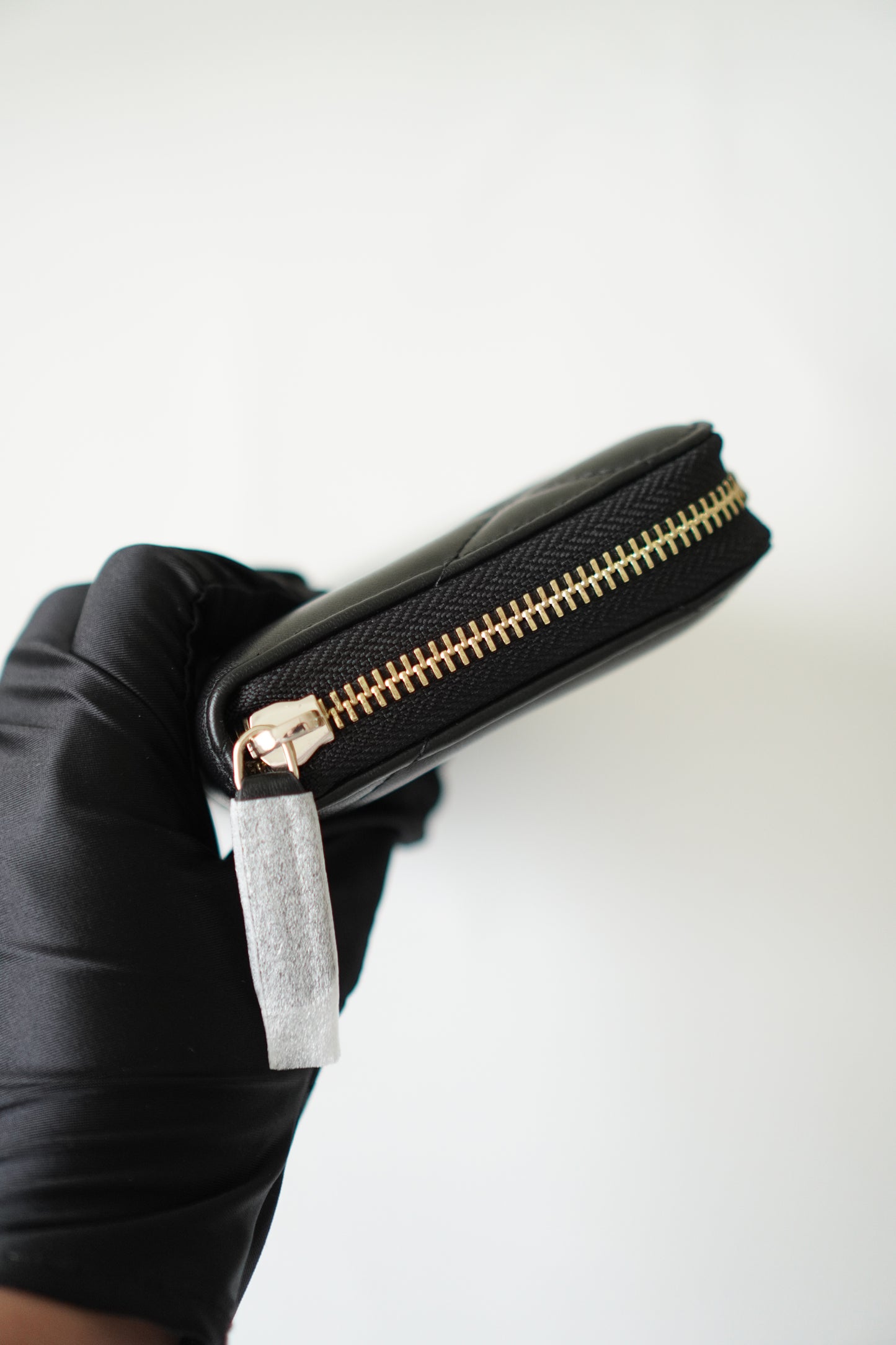 C19-style long wallet